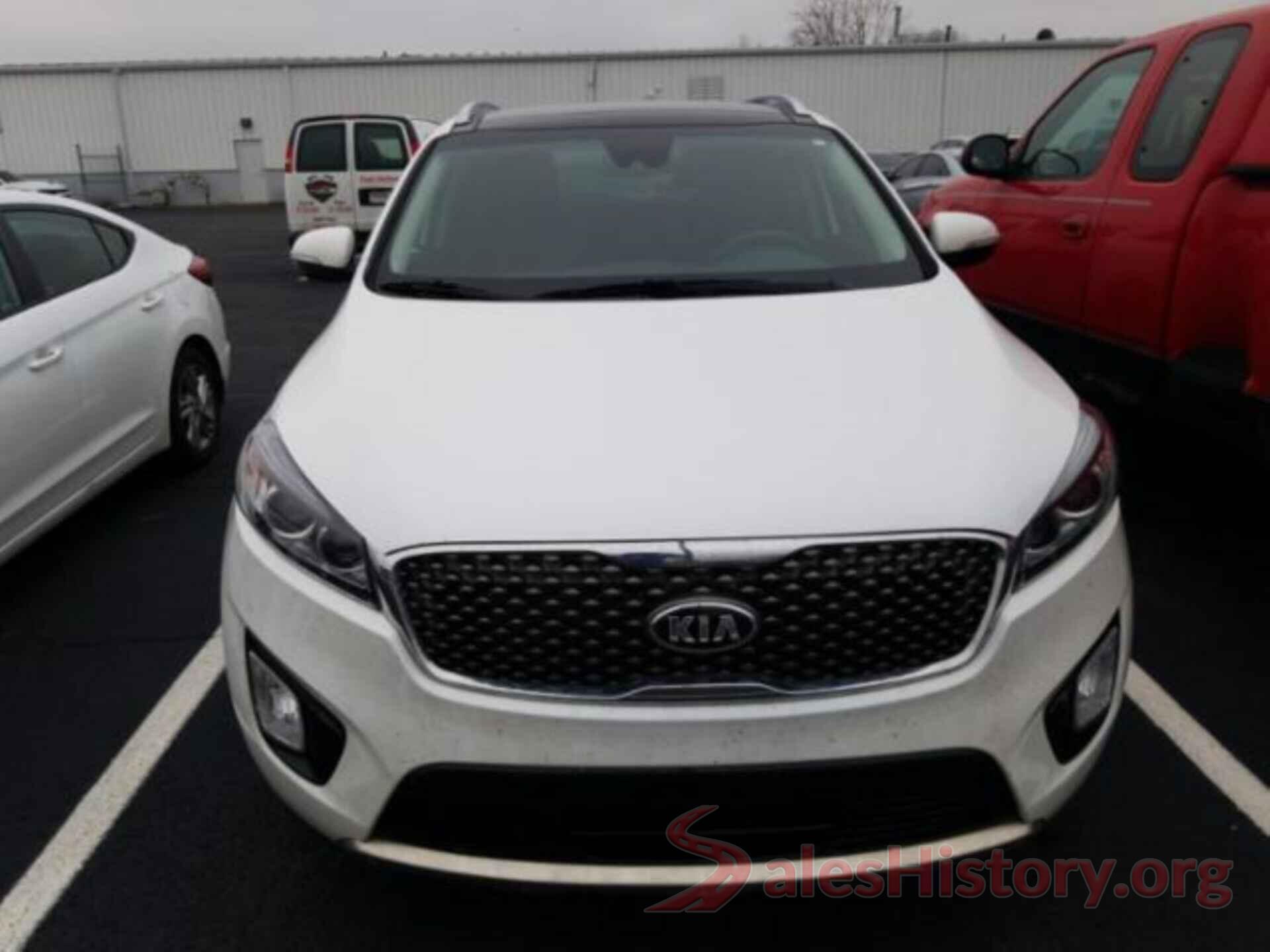 5XYPKDA53HG305668 2017 KIA SORENTO