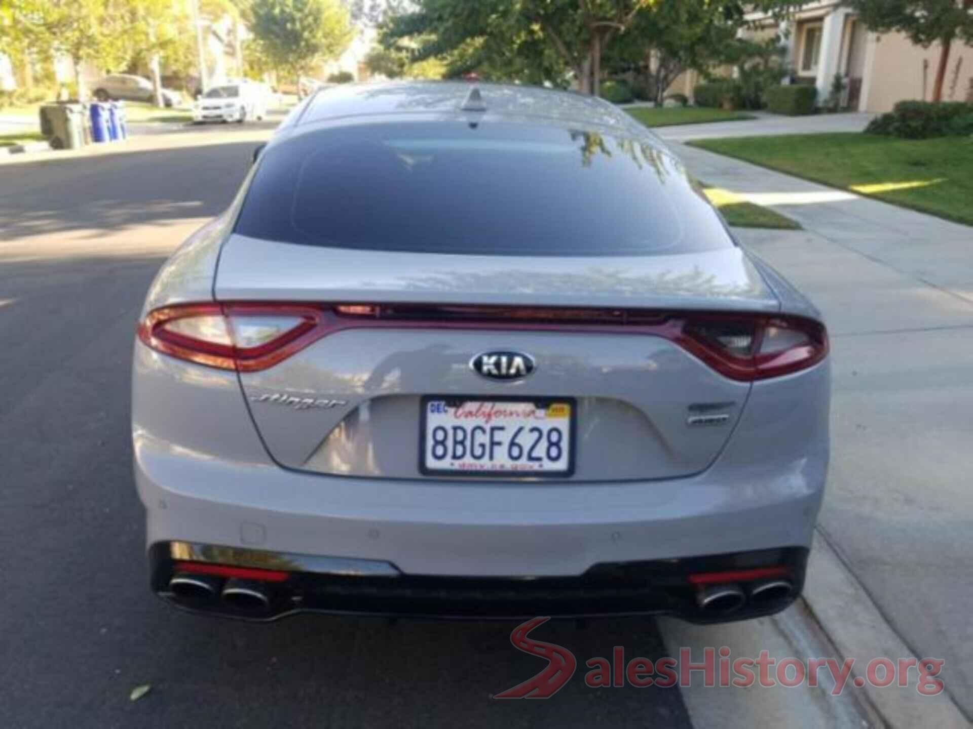 KNAE55LC1J6016794 2018 KIA STINGER