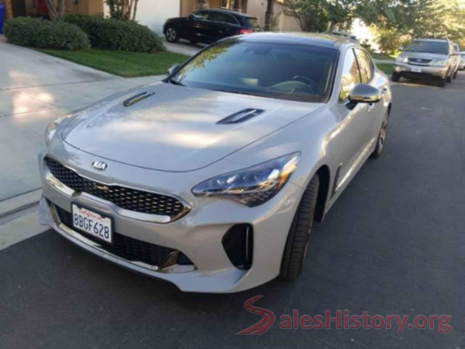 KNAE55LC1J6016794 2018 KIA STINGER