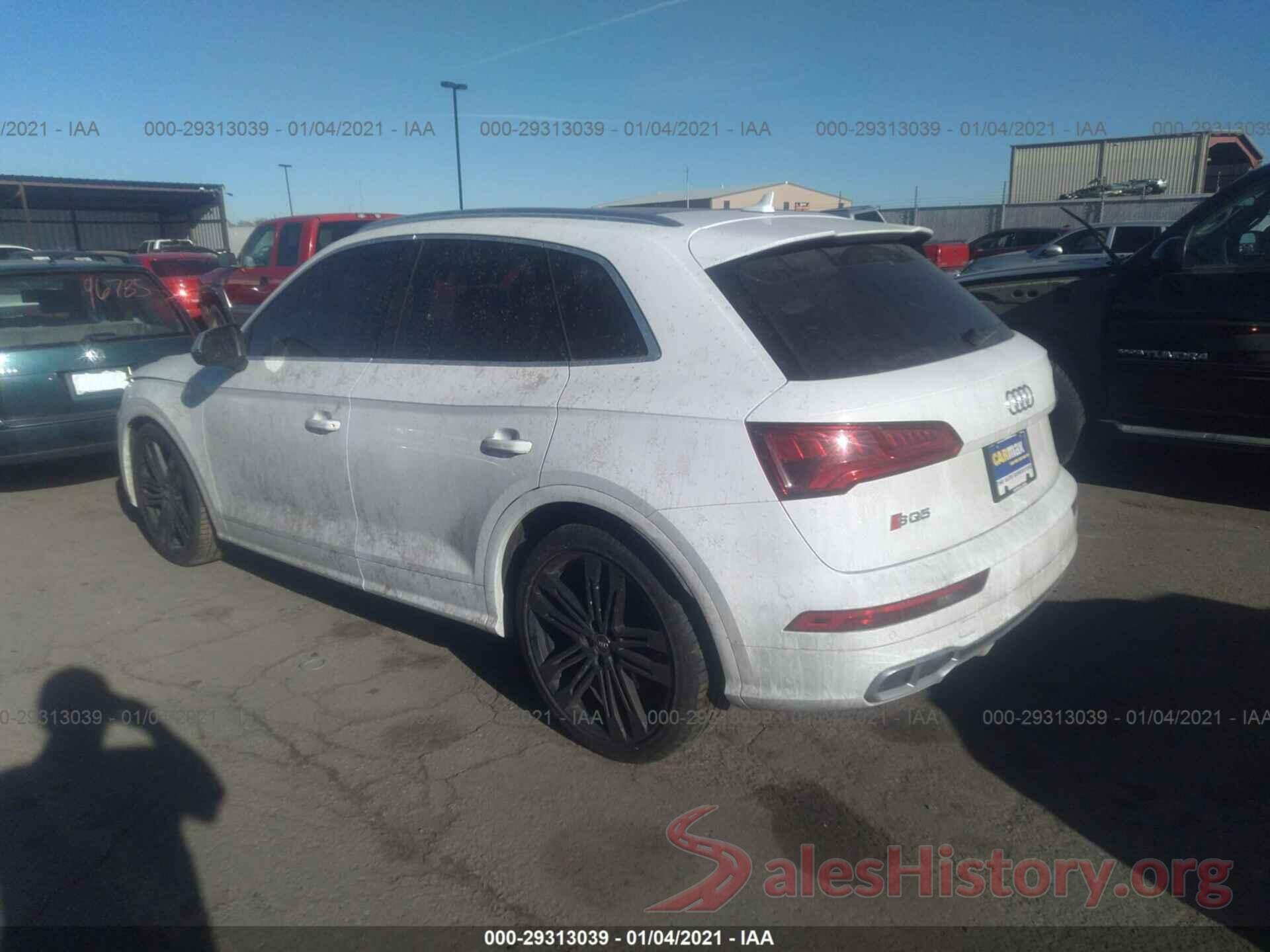 WA1C4AFY4J2044975 2018 AUDI SQ5