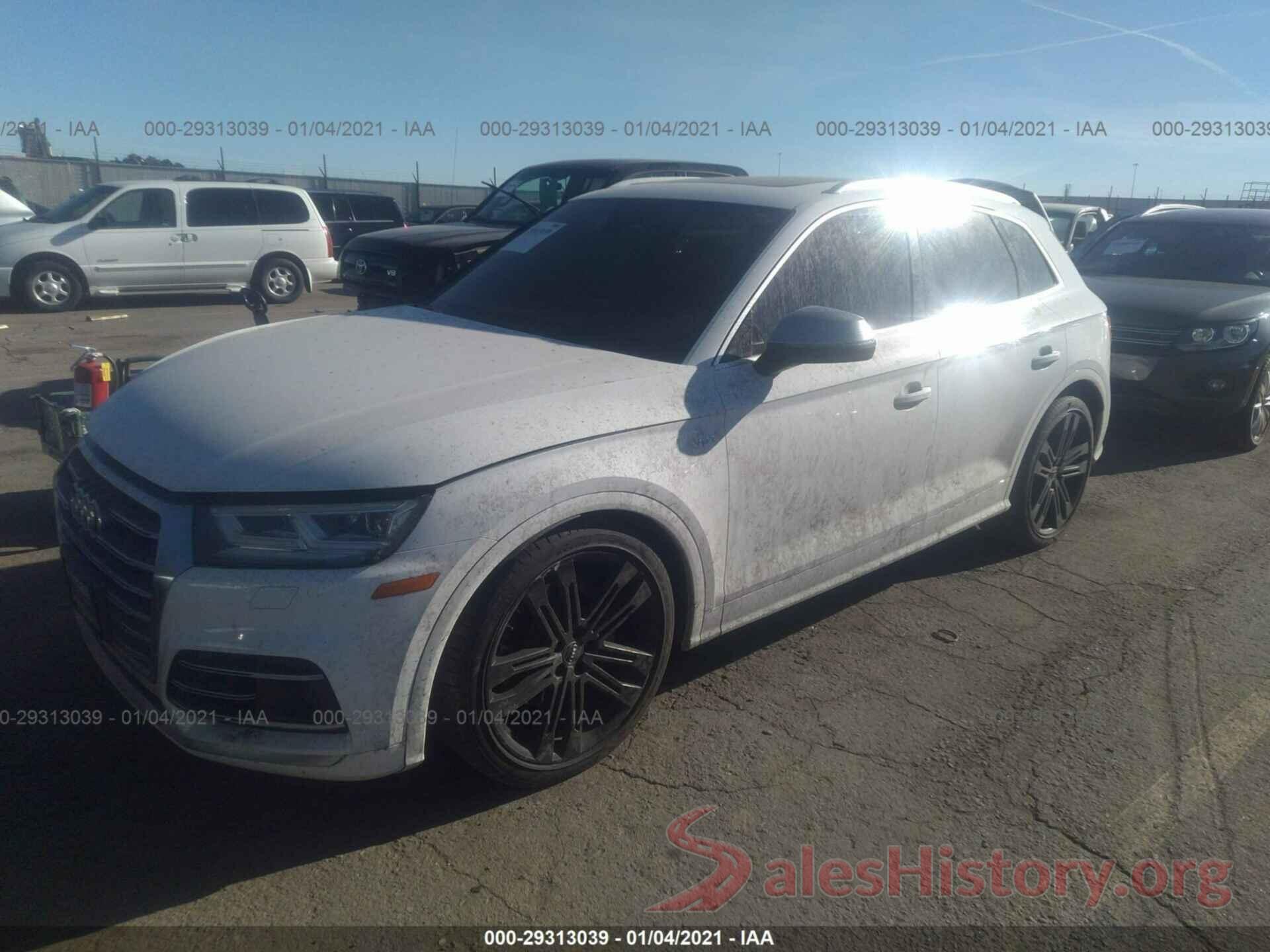 WA1C4AFY4J2044975 2018 AUDI SQ5