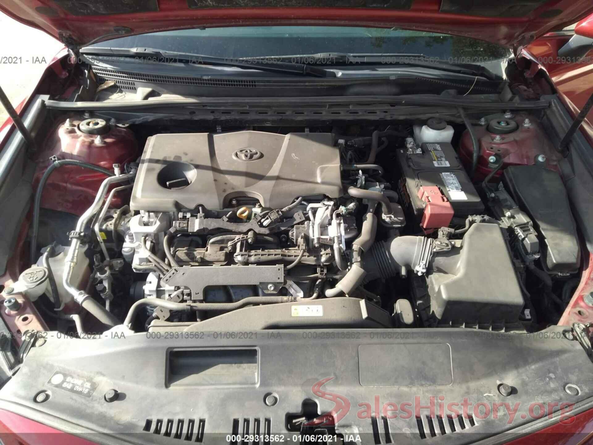 4T1B11HK1JU638300 2018 TOYOTA CAMRY