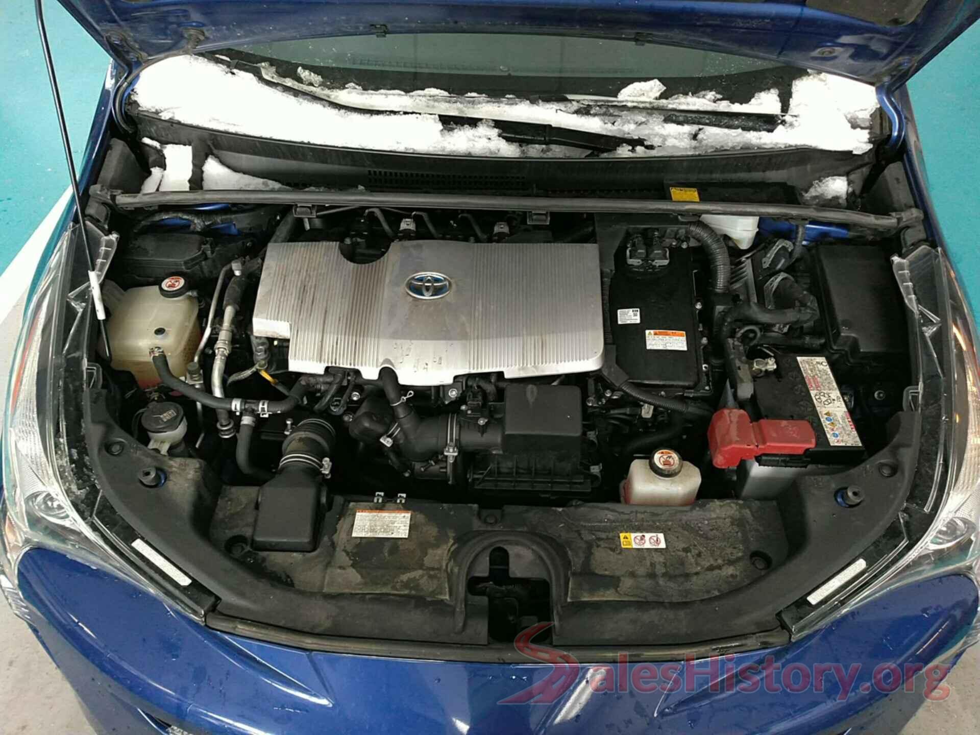 JTDKBRFU9J3071229 2018 TOYOTA PRIUS