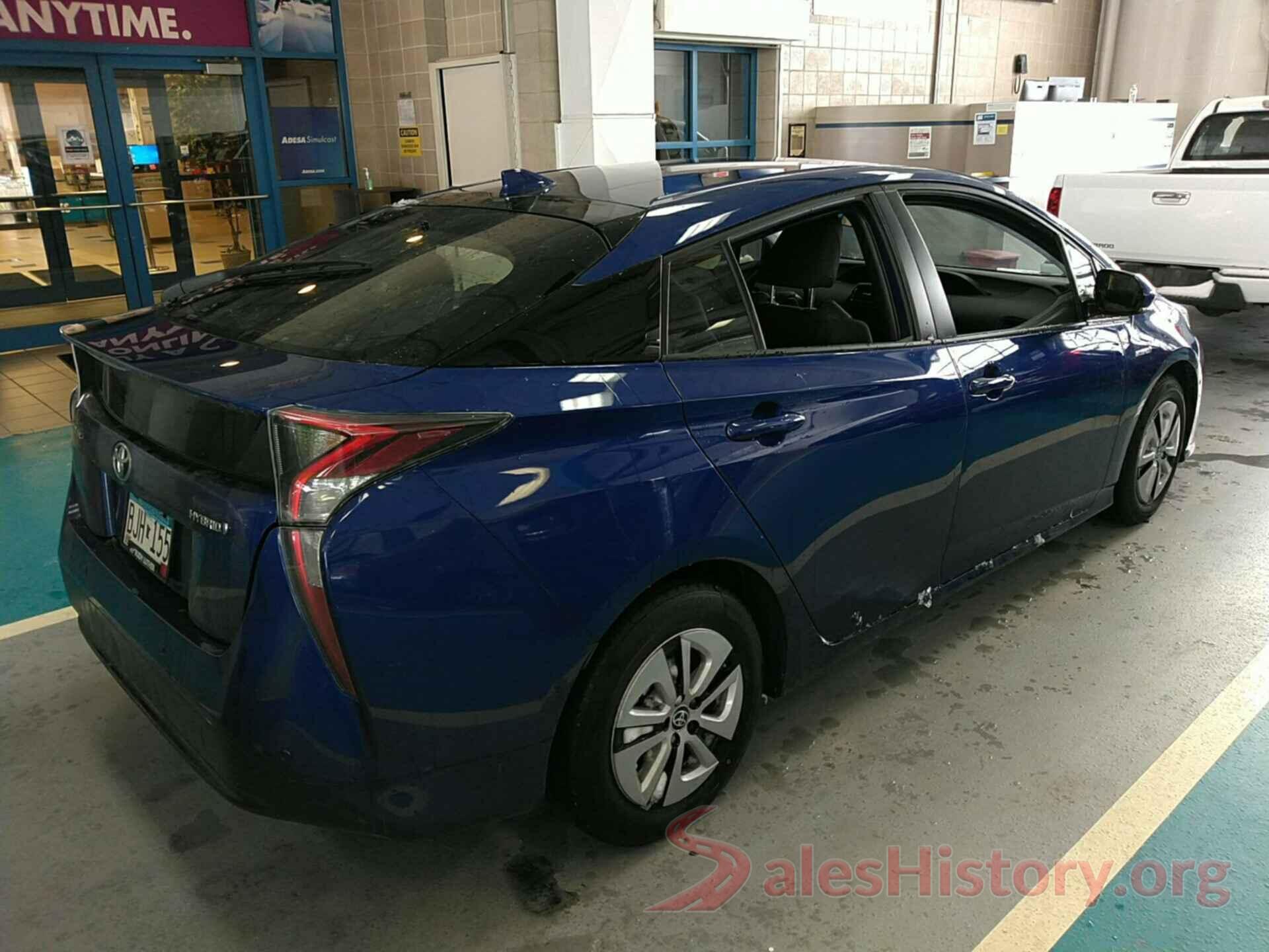 JTDKBRFU9J3071229 2018 TOYOTA PRIUS