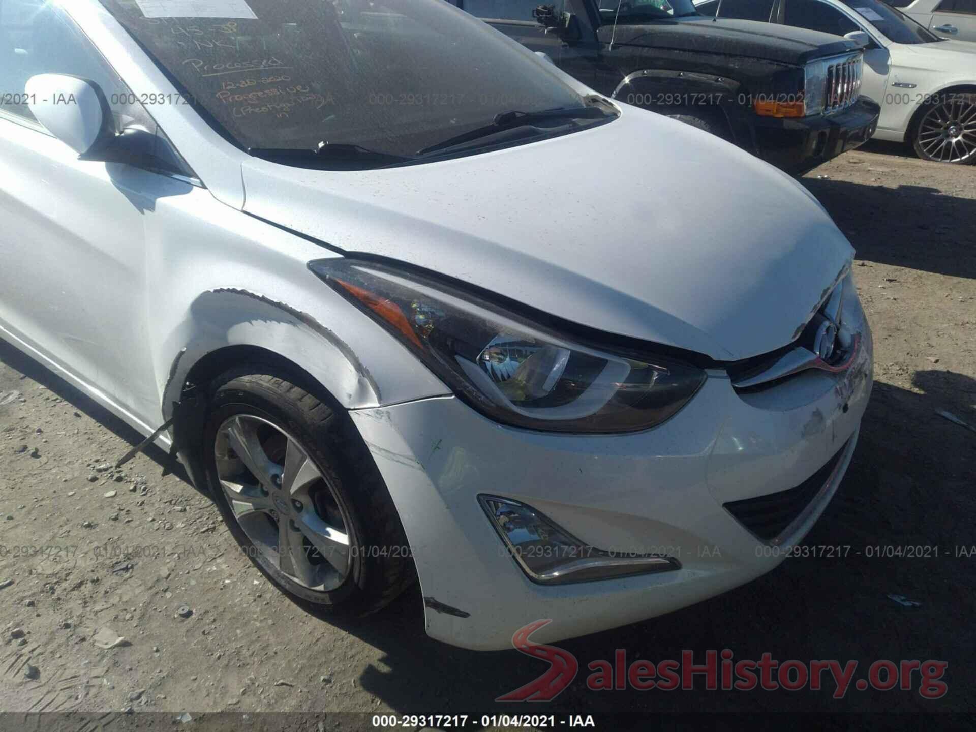 5NPDH4AE8GH680979 2016 HYUNDAI ELANTRA