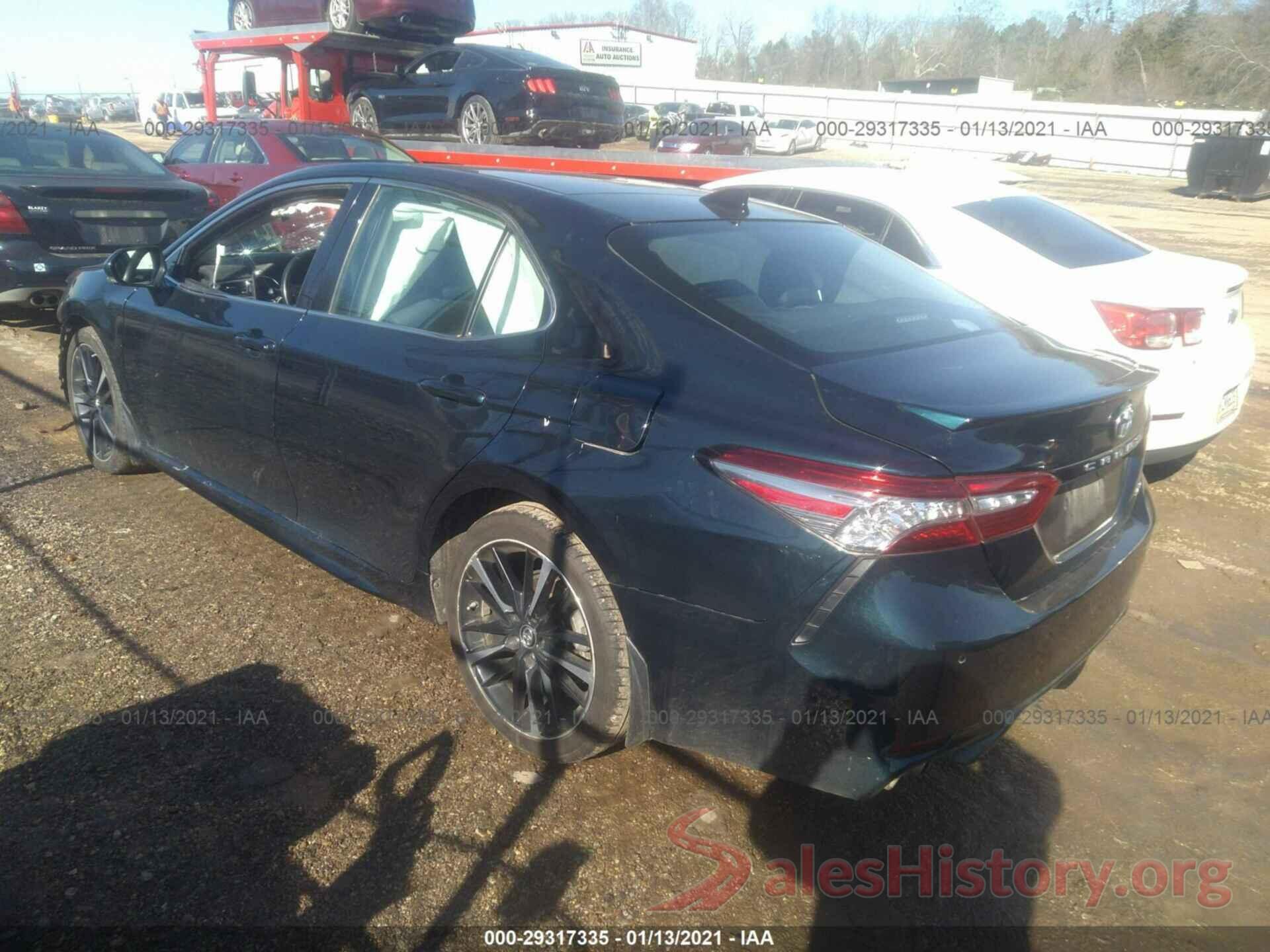 4T1BZ1HK7JU506182 2018 TOYOTA CAMRY