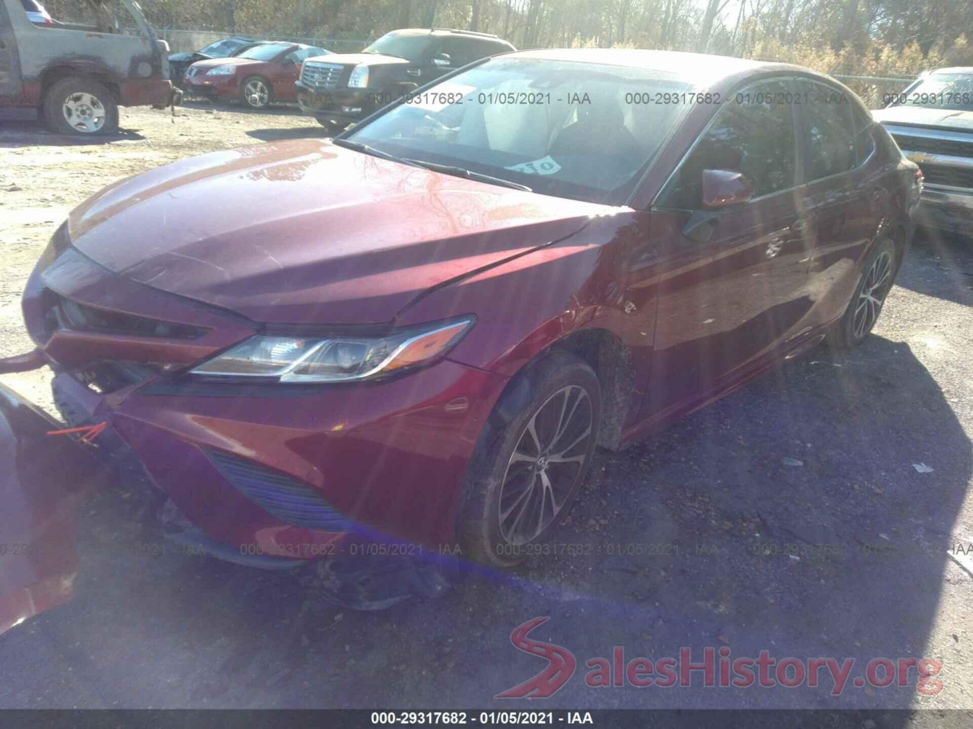 4T1B11HK5JU653141 2018 TOYOTA CAMRY