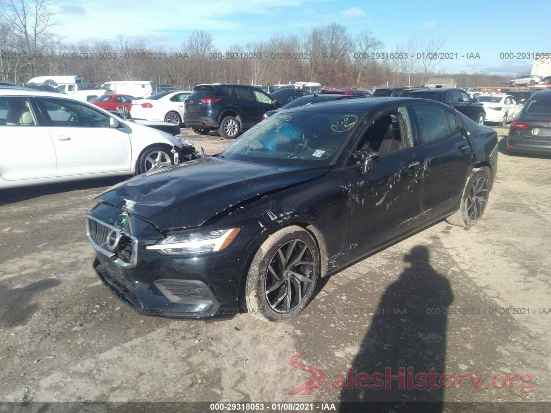 7JR102FK6LG067921 2020 VOLVO S60