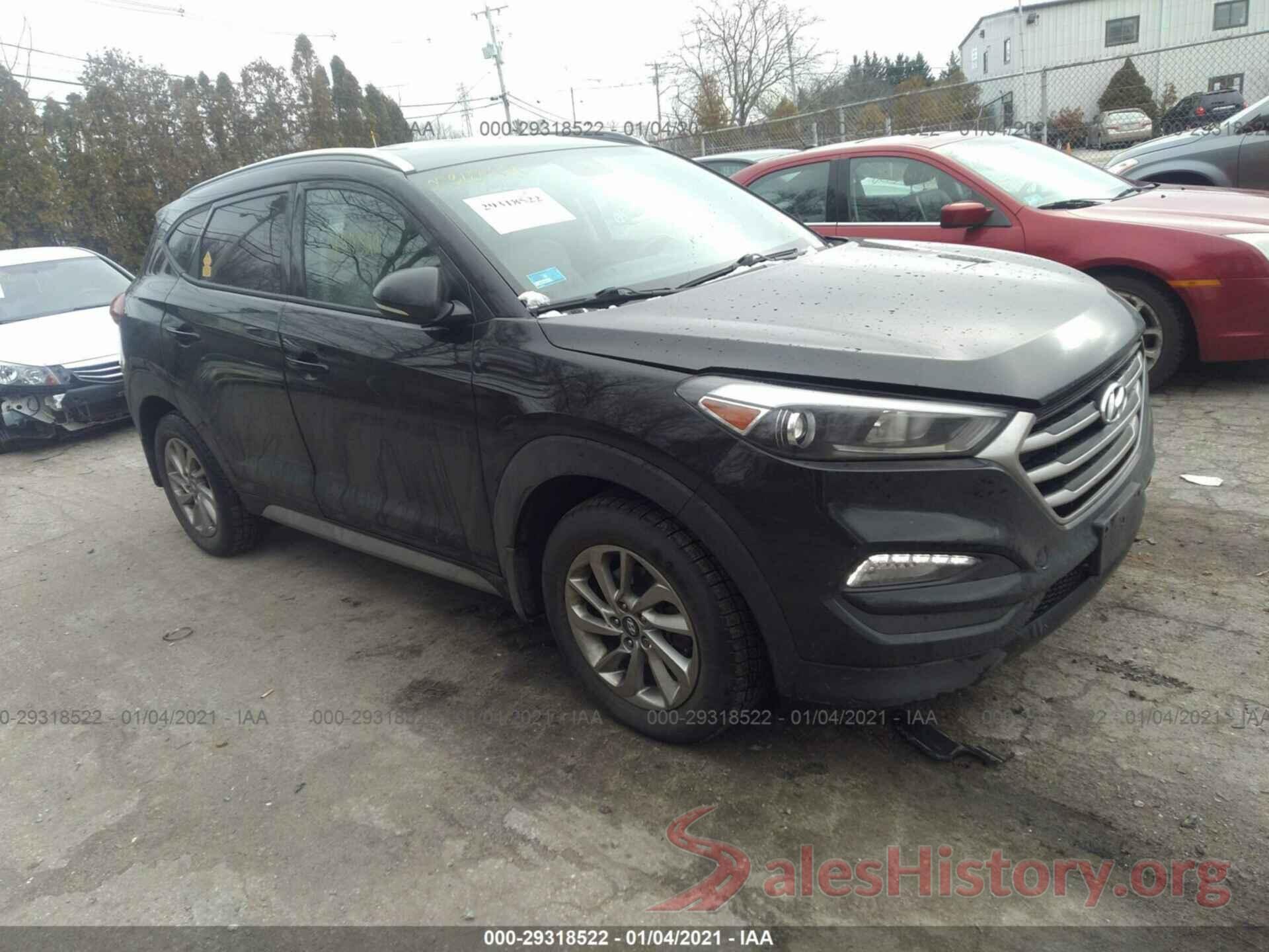 KM8J3CA41HU403855 2017 HYUNDAI TUCSON