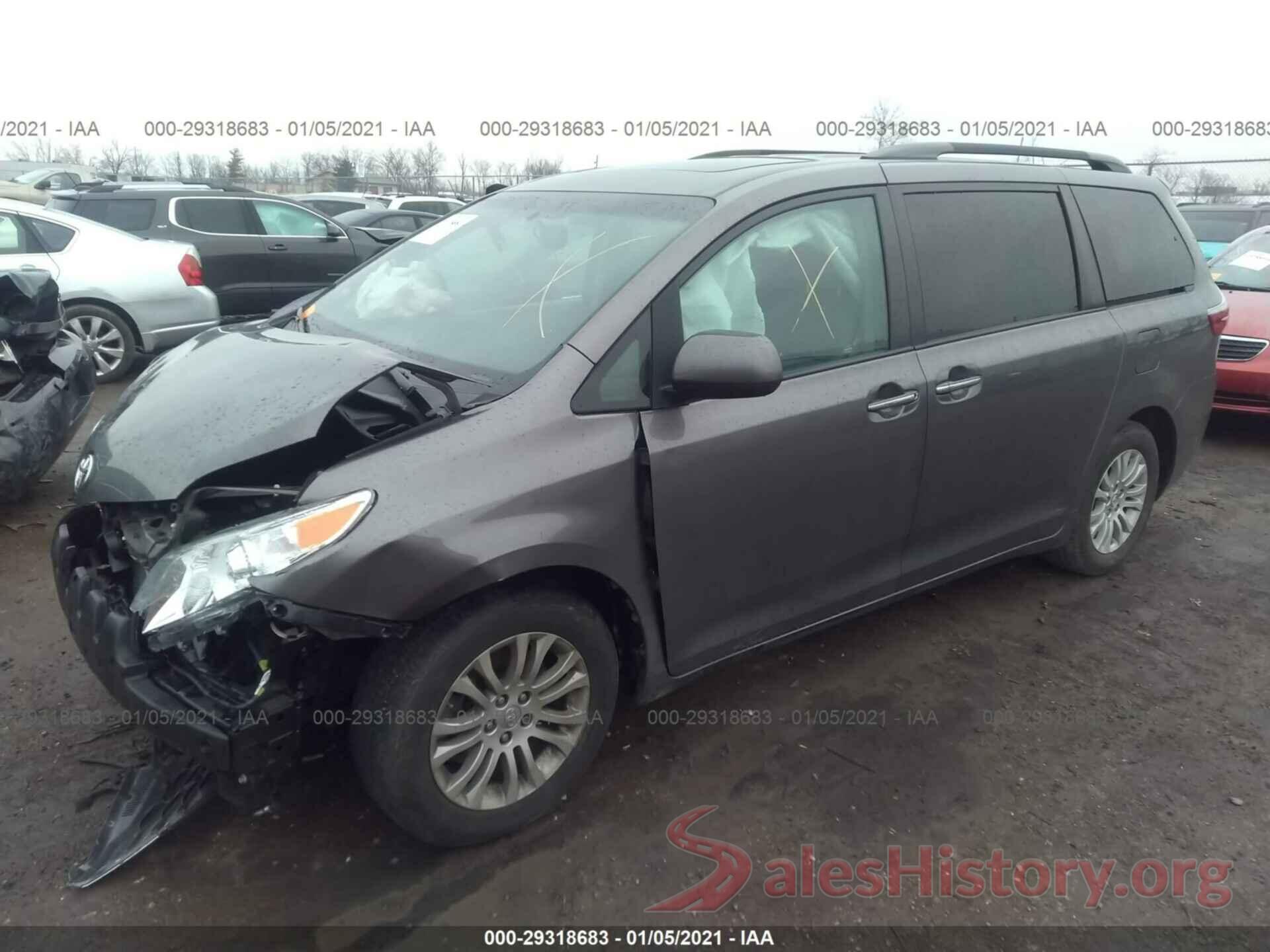 5TDYZ3DC7HS786631 2017 TOYOTA SIENNA