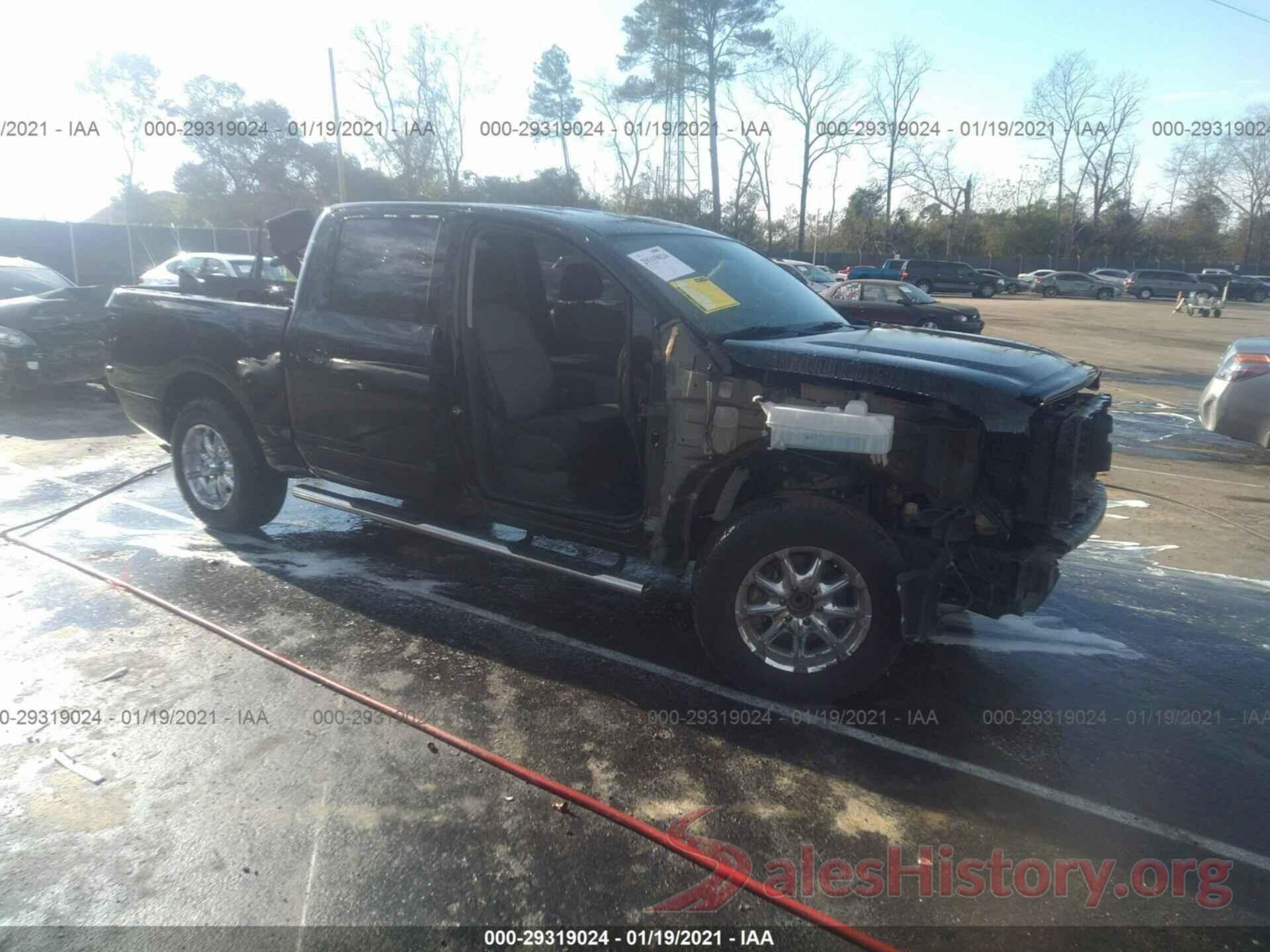 1N6AA1EK4JN531740 2018 NISSAN TITAN