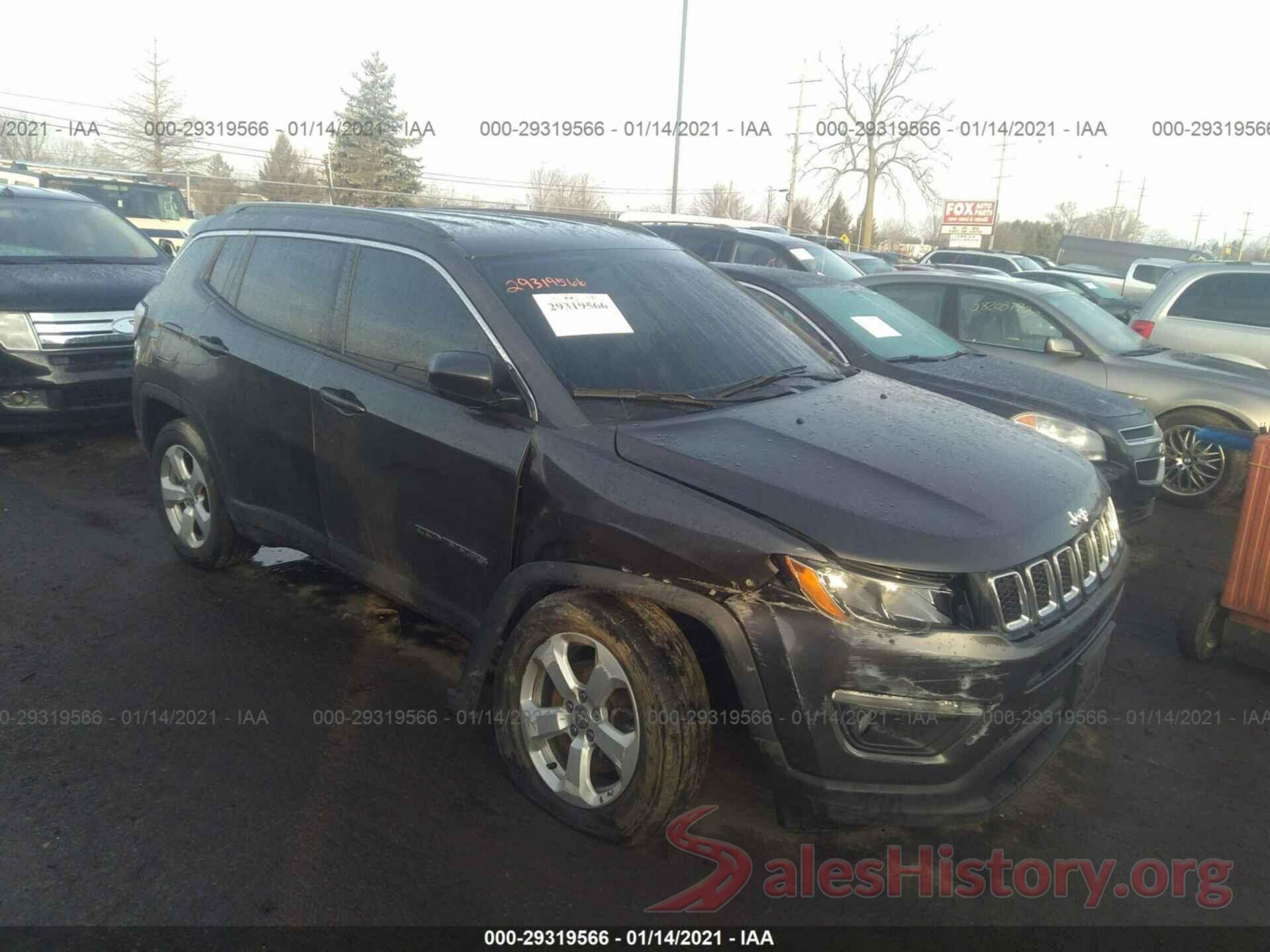 3C4NJDBB5JT366260 2018 JEEP COMPASS