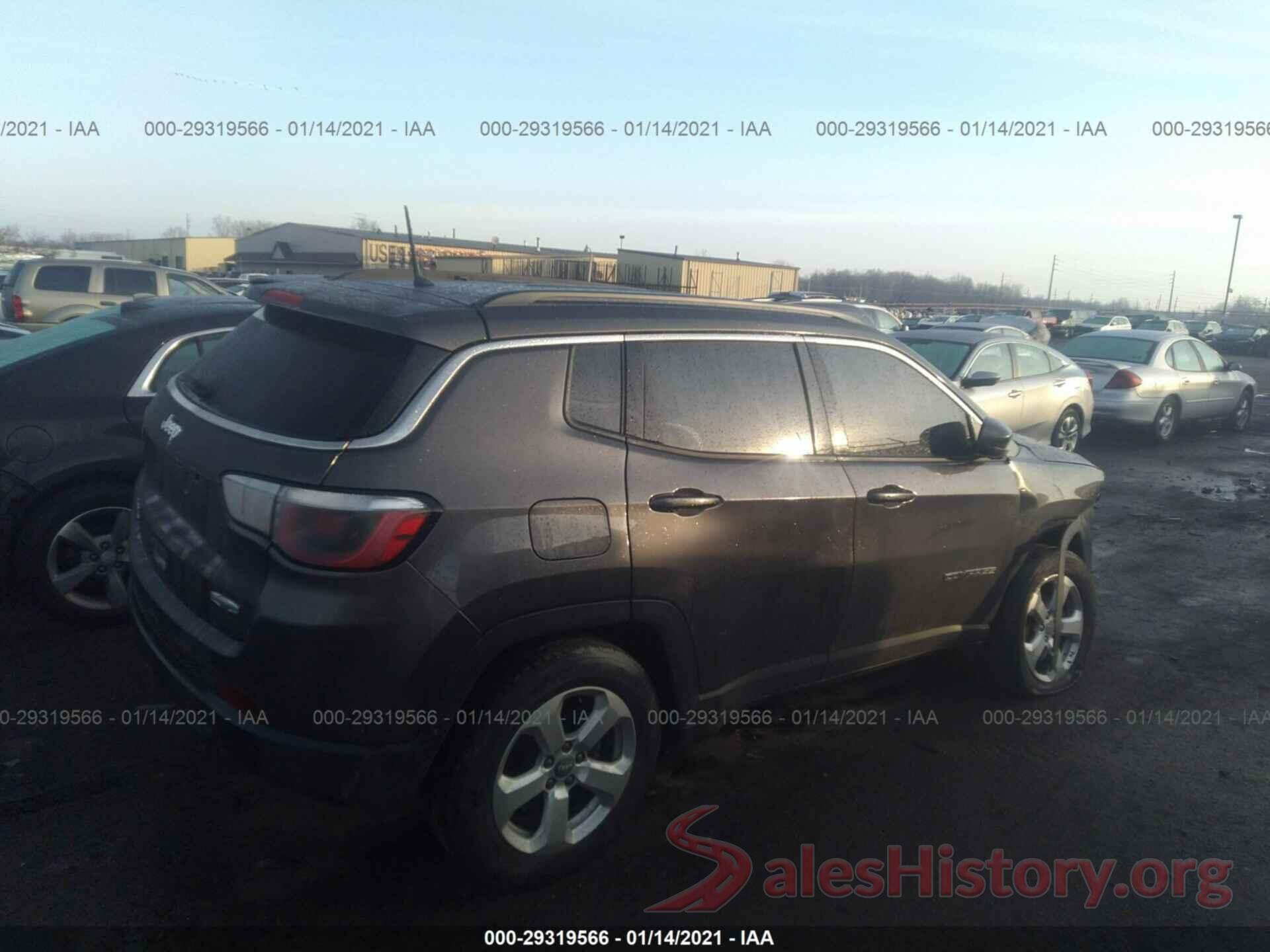 3C4NJDBB5JT366260 2018 JEEP COMPASS