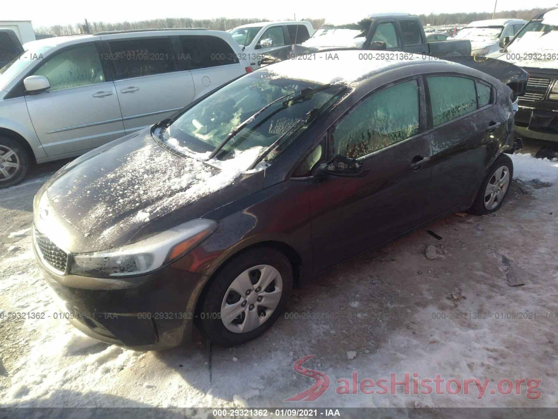 3KPFK4A72HE160374 2017 KIA FORTE