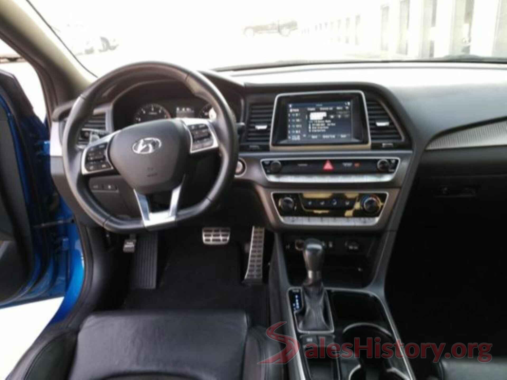 5NPE34AF8JH626469 2018 HYUNDAI SONATA