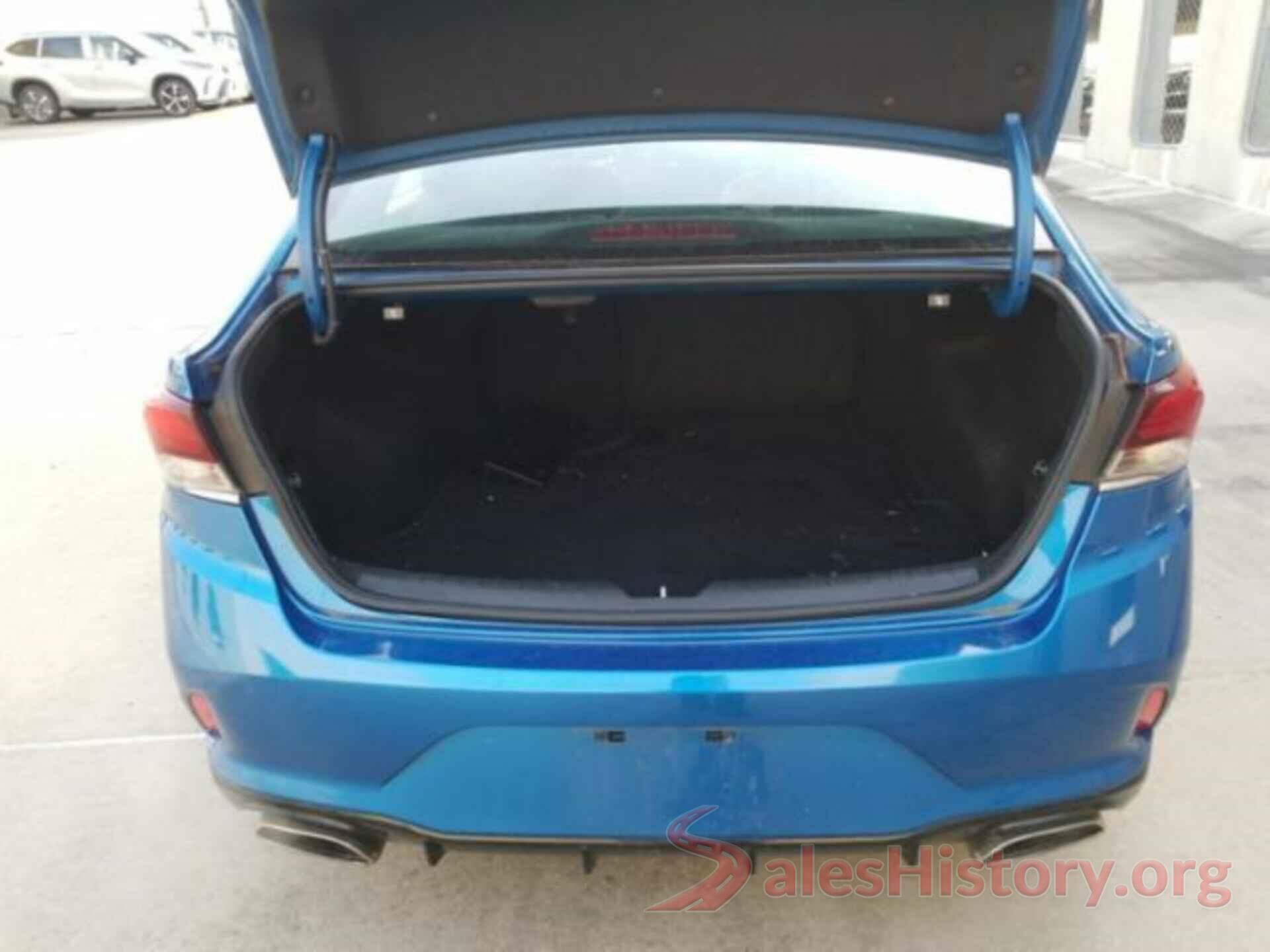 5NPE34AF8JH626469 2018 HYUNDAI SONATA