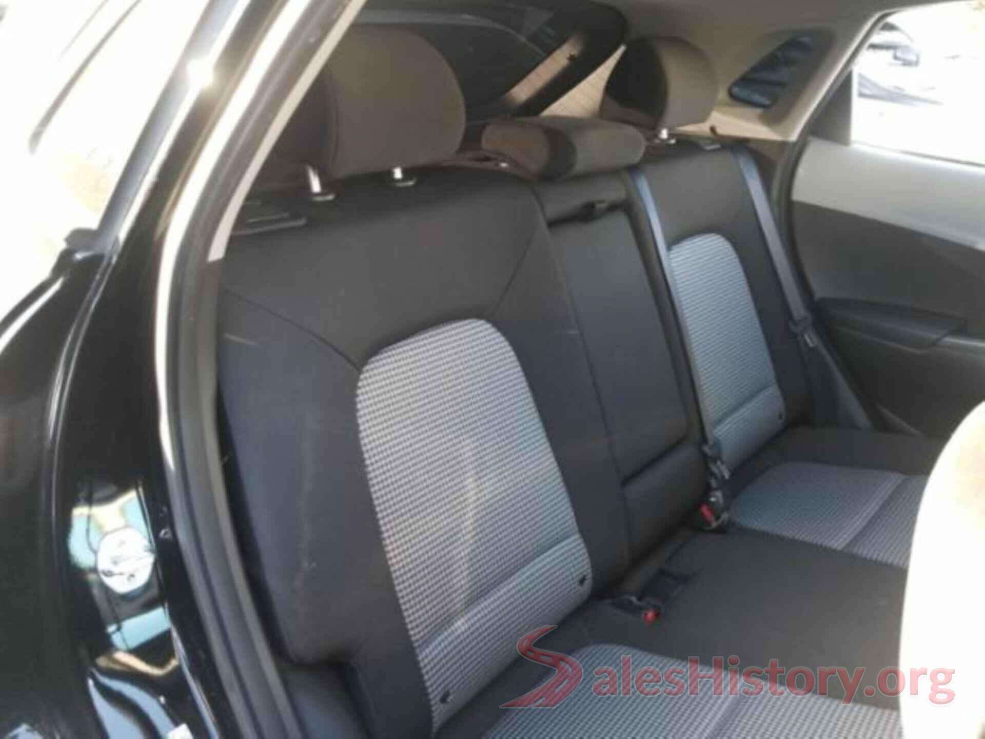 KM8K22AAXKU192346 2019 HYUNDAI KONA