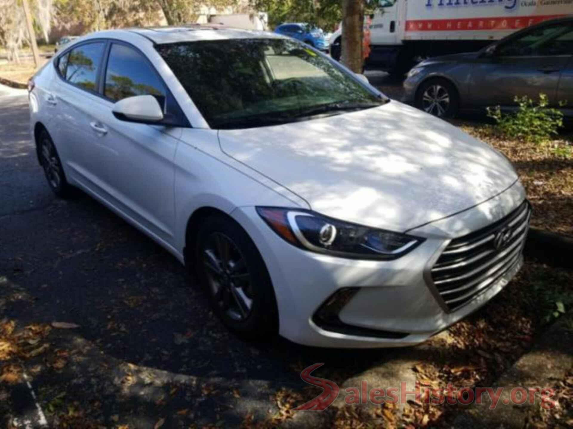 5NPD84LF0JH378888 2018 HYUNDAI ELANTRA