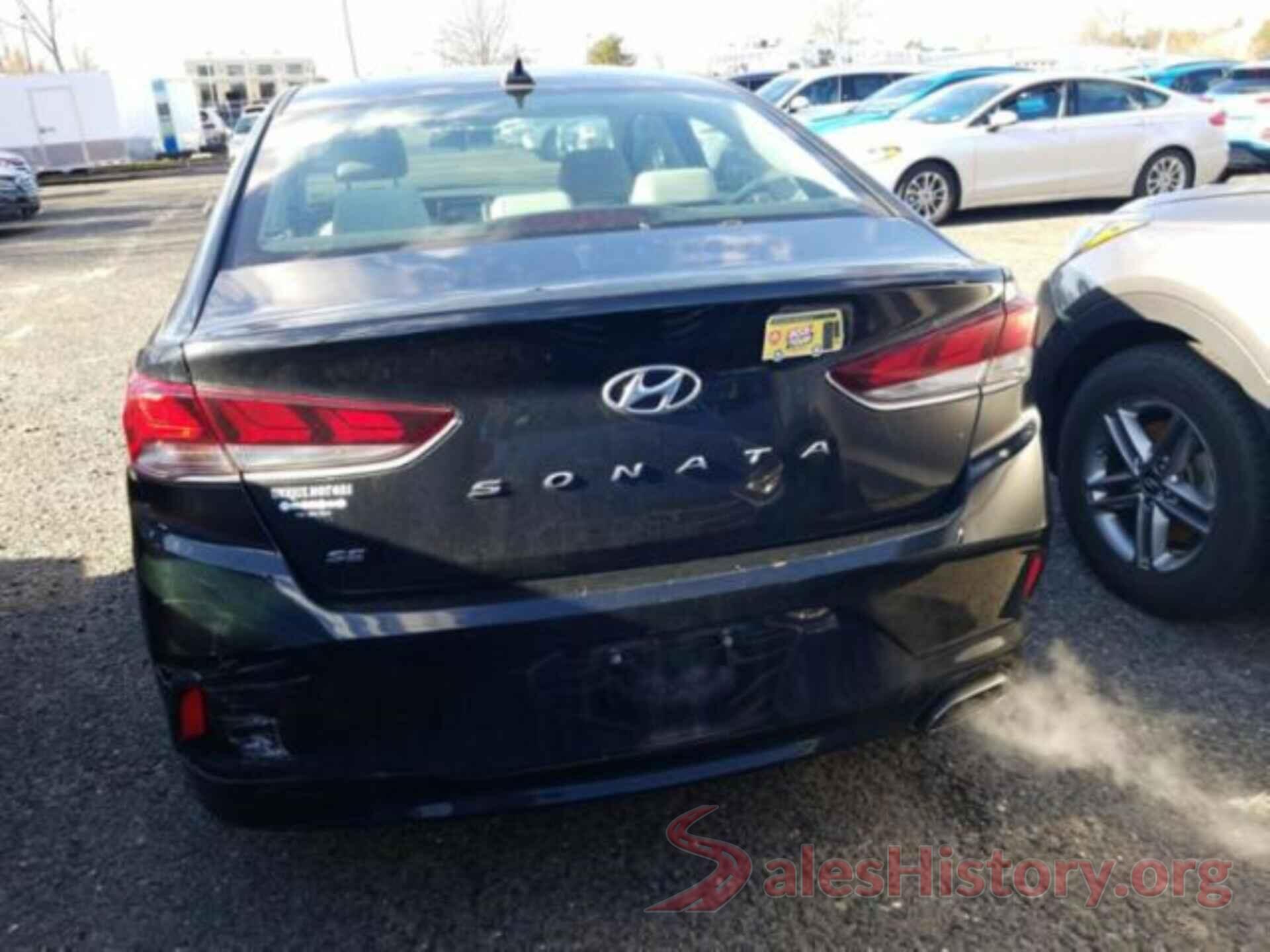 5NPE24AF8JH653366 2018 HYUNDAI SONATA