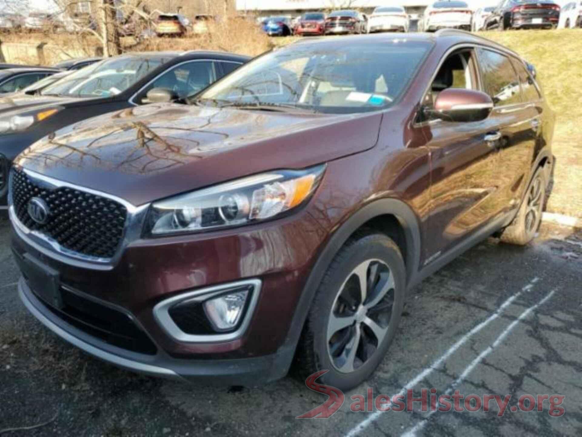 5XYPHDA56JG425078 2018 KIA SORENTO