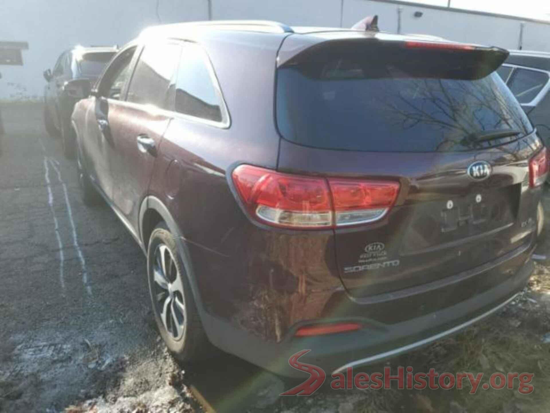 5XYPHDA56JG425078 2018 KIA SORENTO