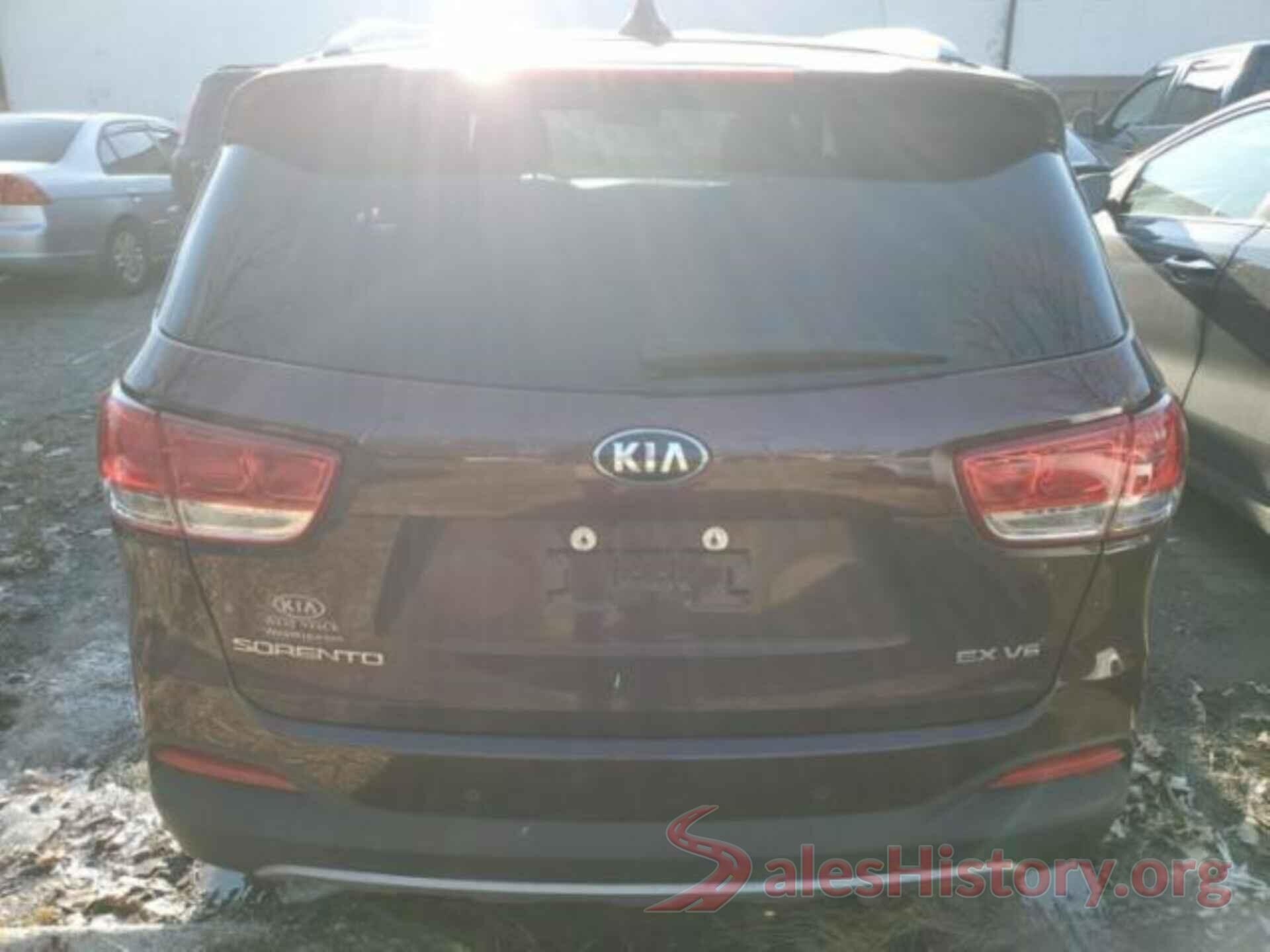 5XYPHDA56JG425078 2018 KIA SORENTO