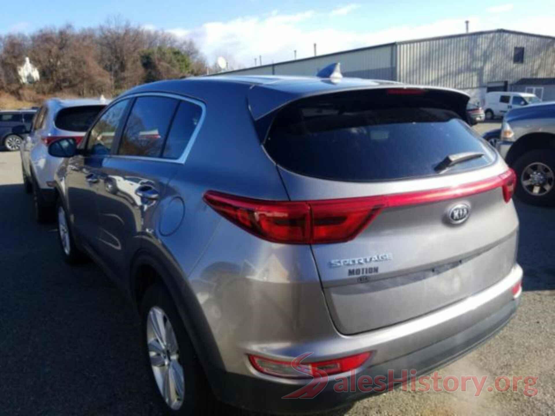 KNDPMCACXJ7427224 2018 KIA SPORTAGE