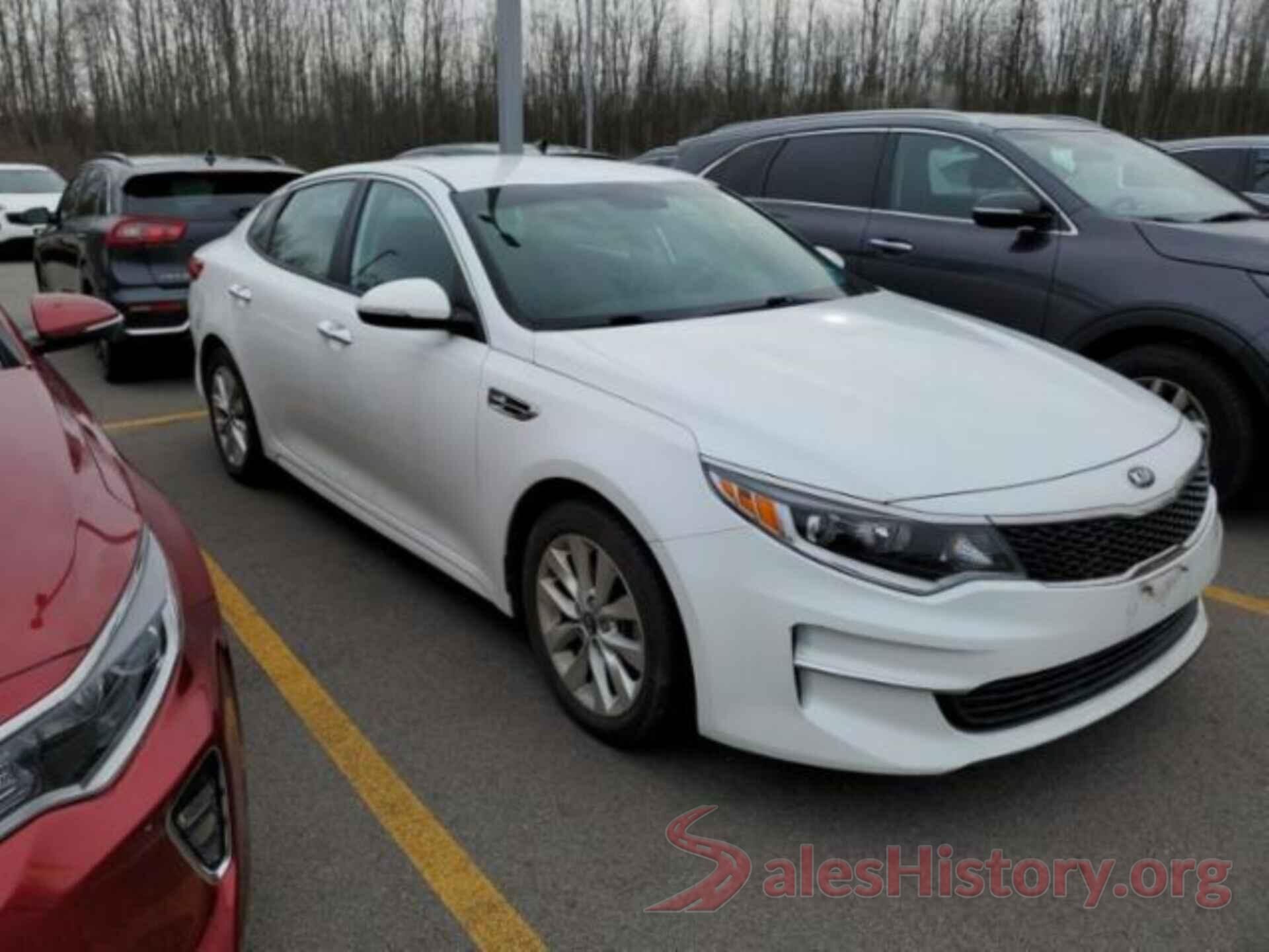 5XXGT4L39JG256222 2018 KIA OPTIMA