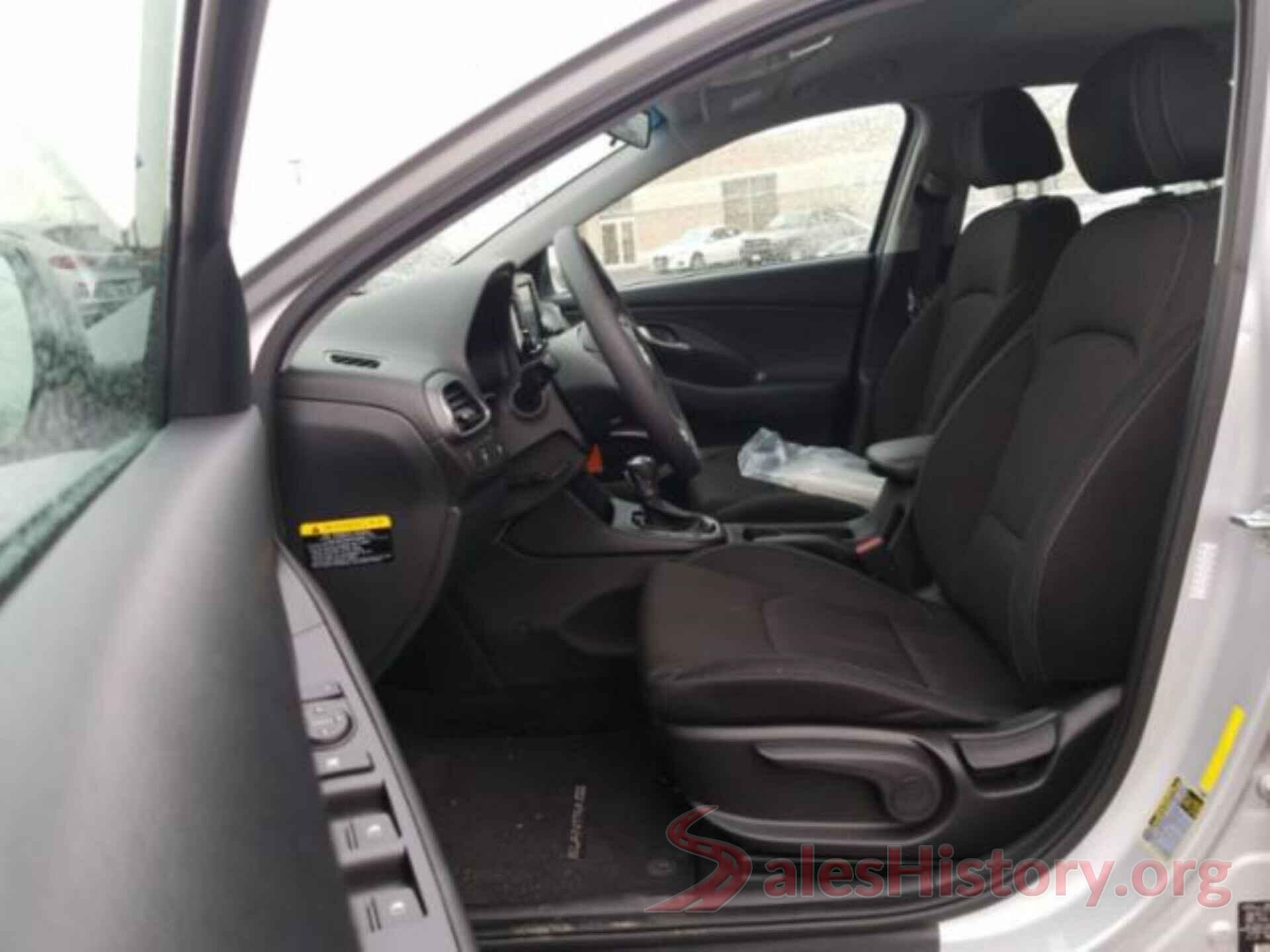 KMHH35LE9JU019697 2018 HYUNDAI ELANTRA GT