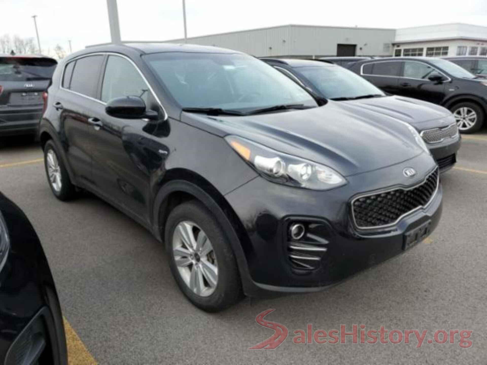 KNDPMCAC0J7447191 2018 KIA SPORTAGE