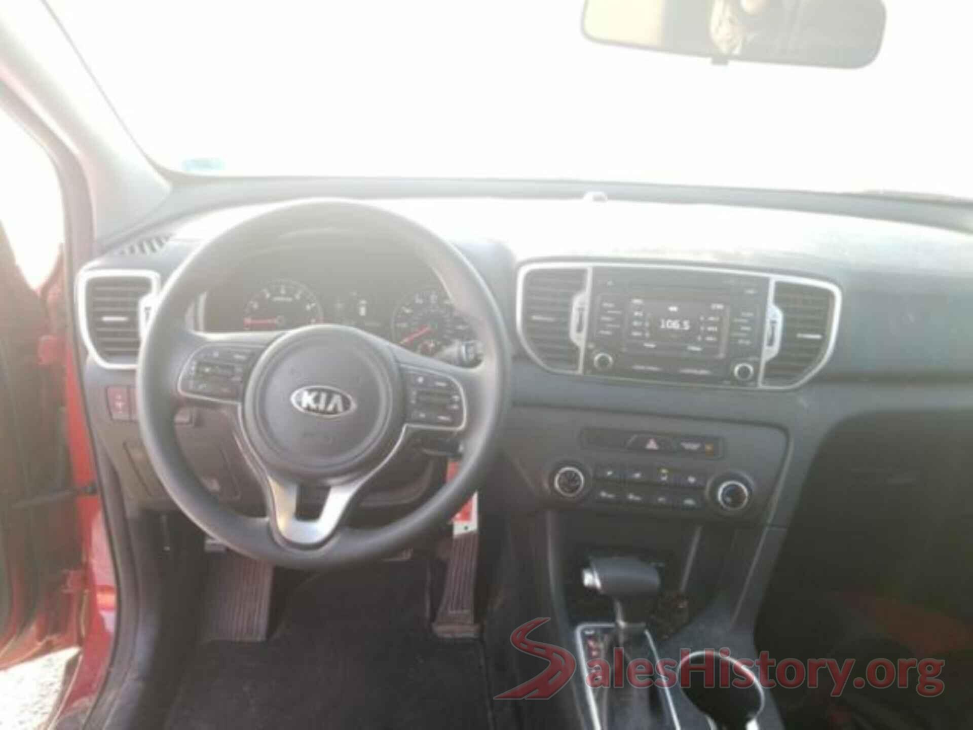 KNDPMCAC3J7419496 2018 KIA SPORTAGE