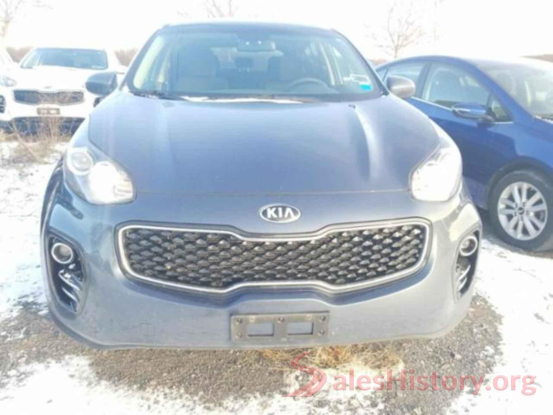 KNDPMCAC5J7406779 2018 KIA SPORTAGE