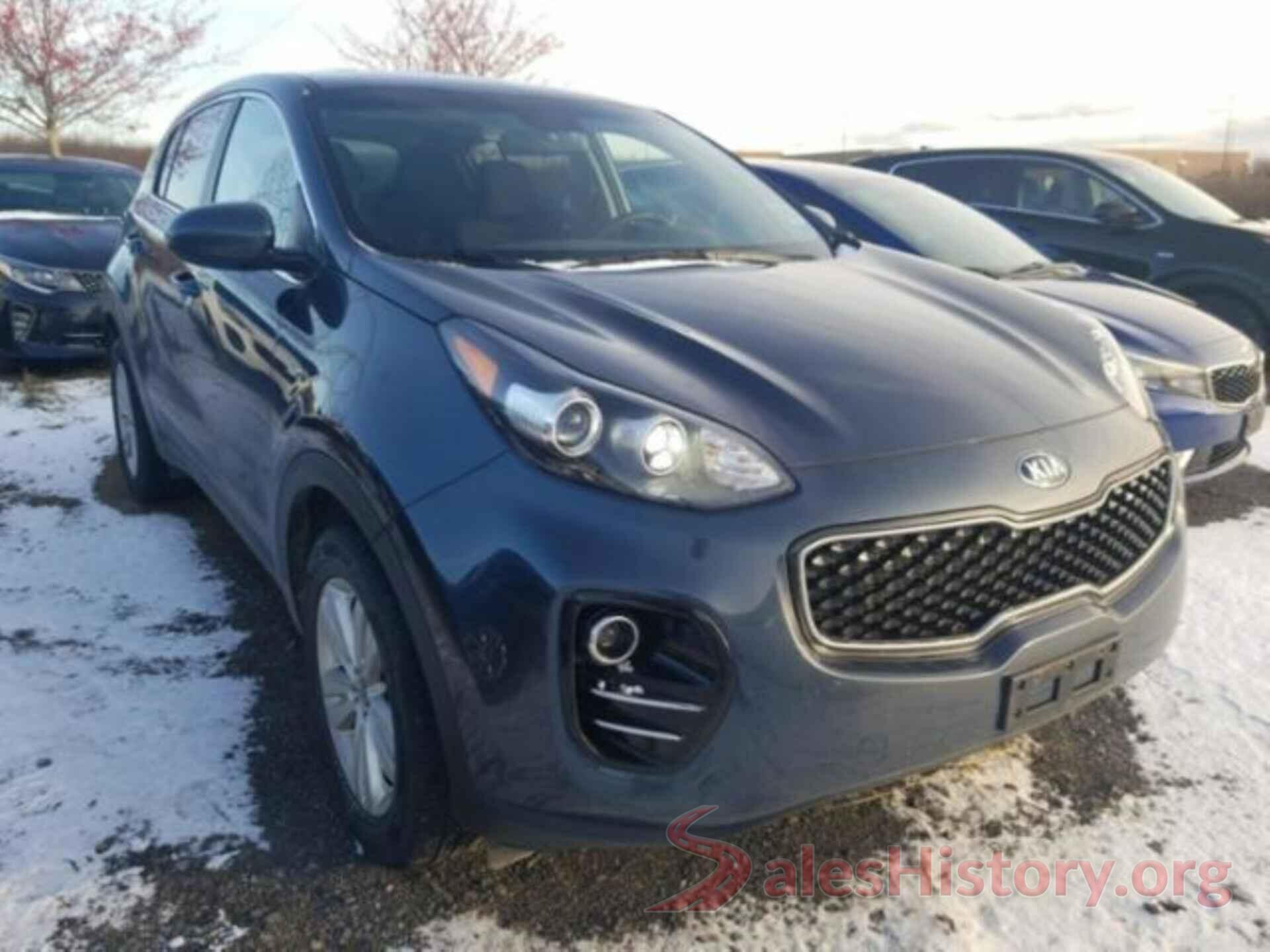 KNDPMCAC5J7406779 2018 KIA SPORTAGE