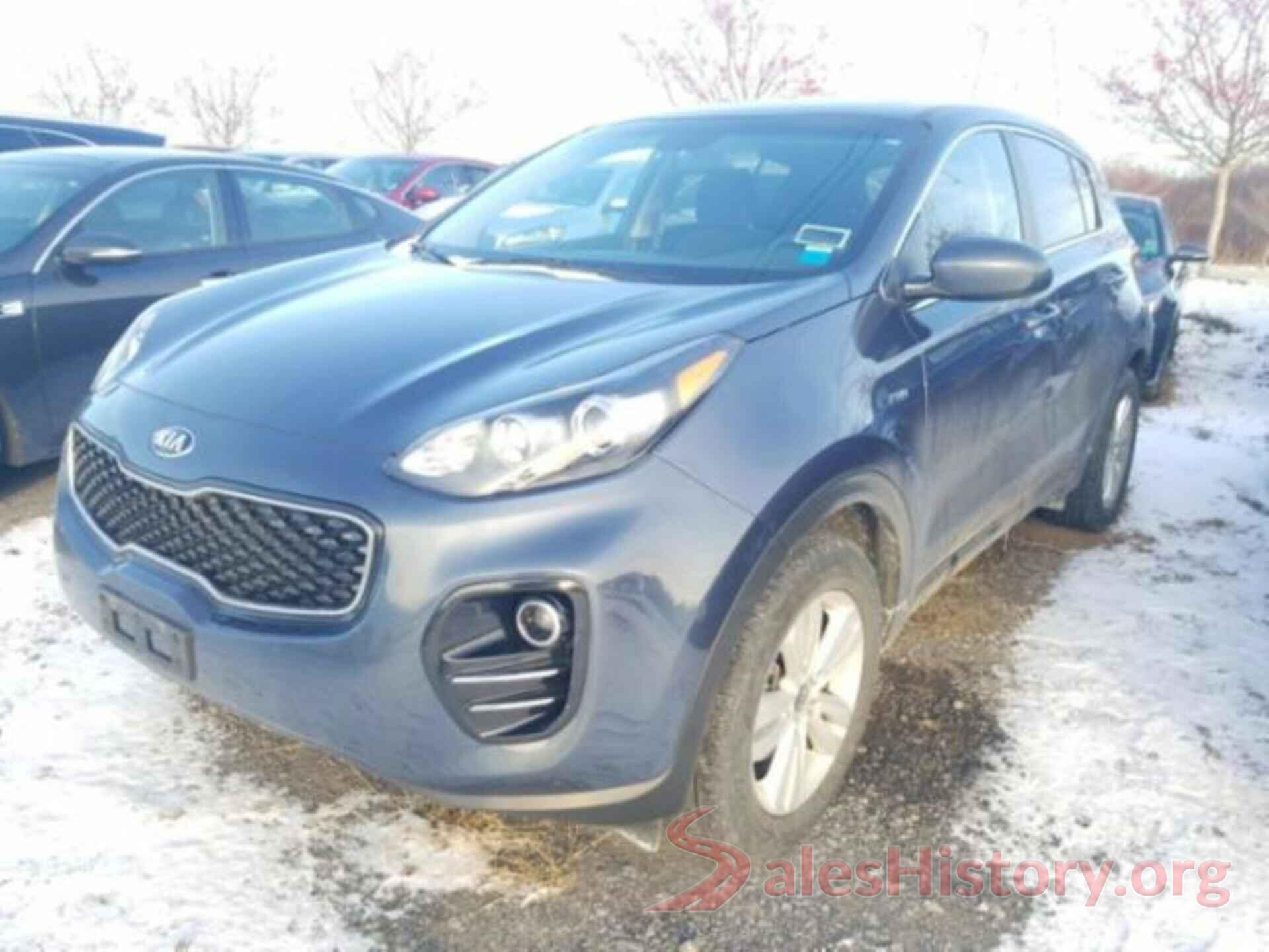 KNDPMCAC5J7406779 2018 KIA SPORTAGE