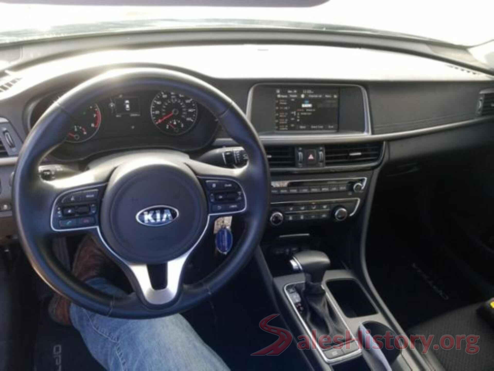 5XXGT4L30JG220211 2018 KIA OPTIMA