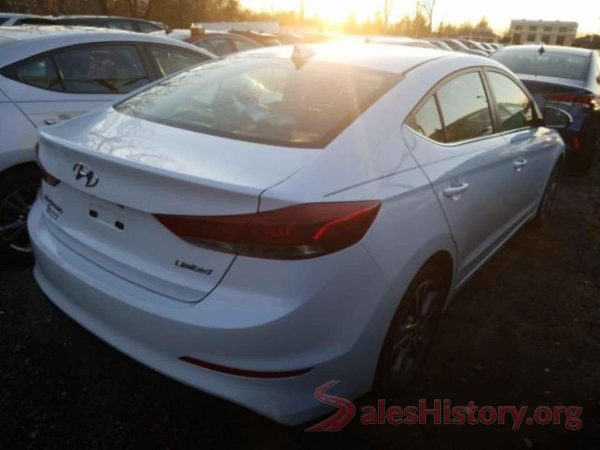 5NPD84LF0JH286910 2018 HYUNDAI ELANTRA