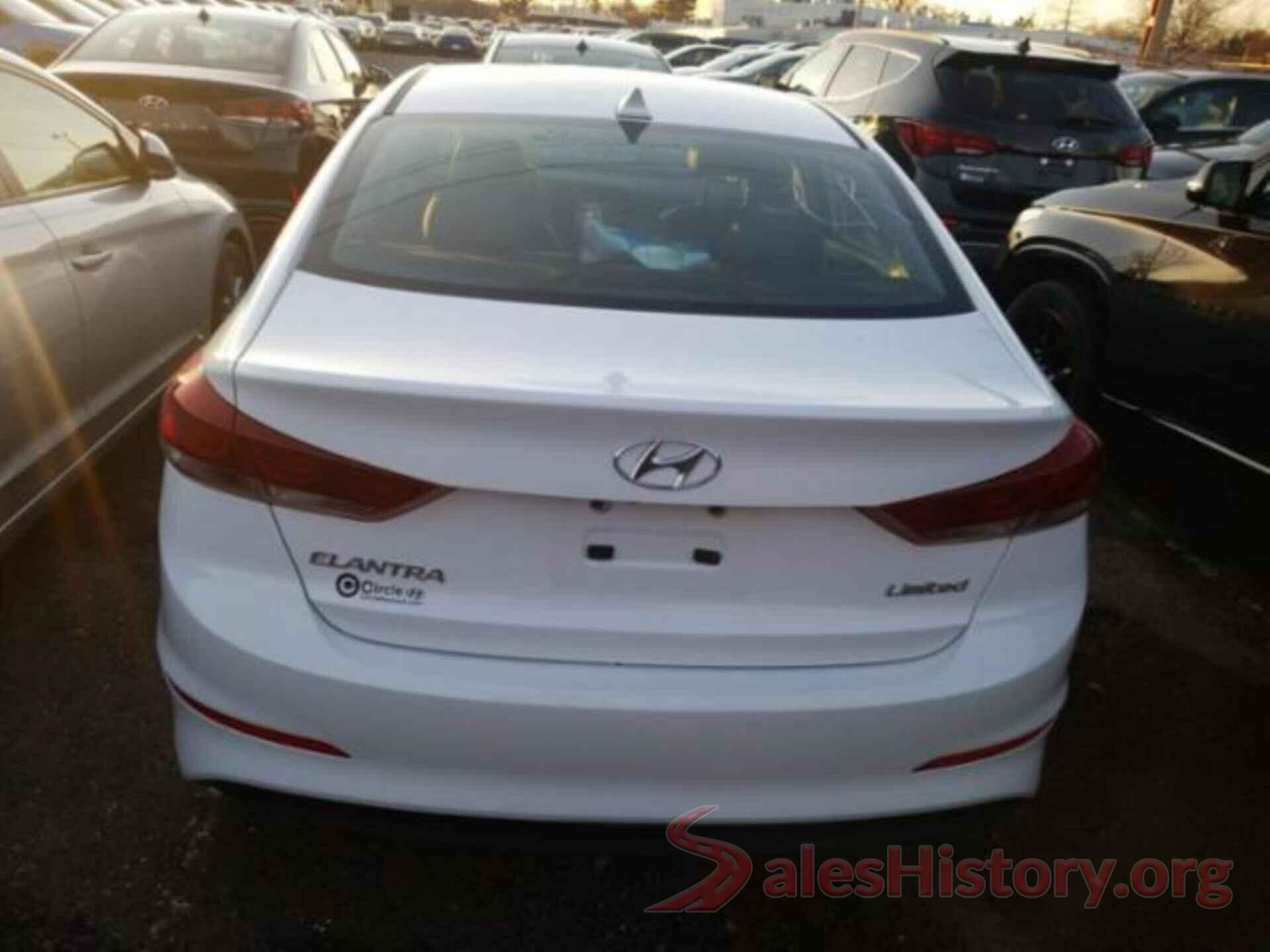 5NPD84LF0JH286910 2018 HYUNDAI ELANTRA