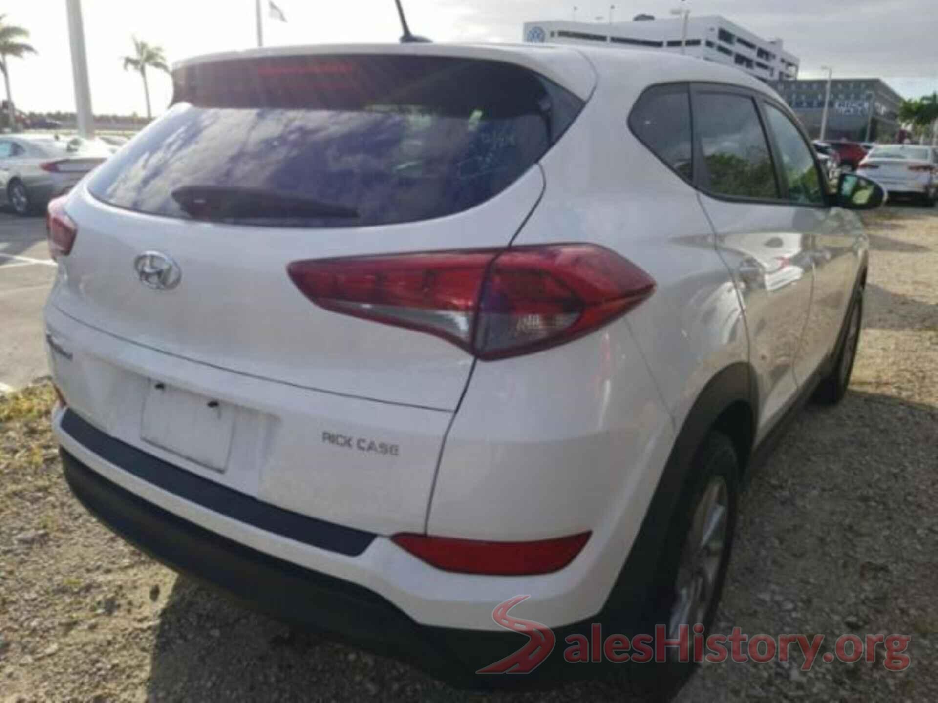 KM8J23A4XHU564403 2017 HYUNDAI TUCSON