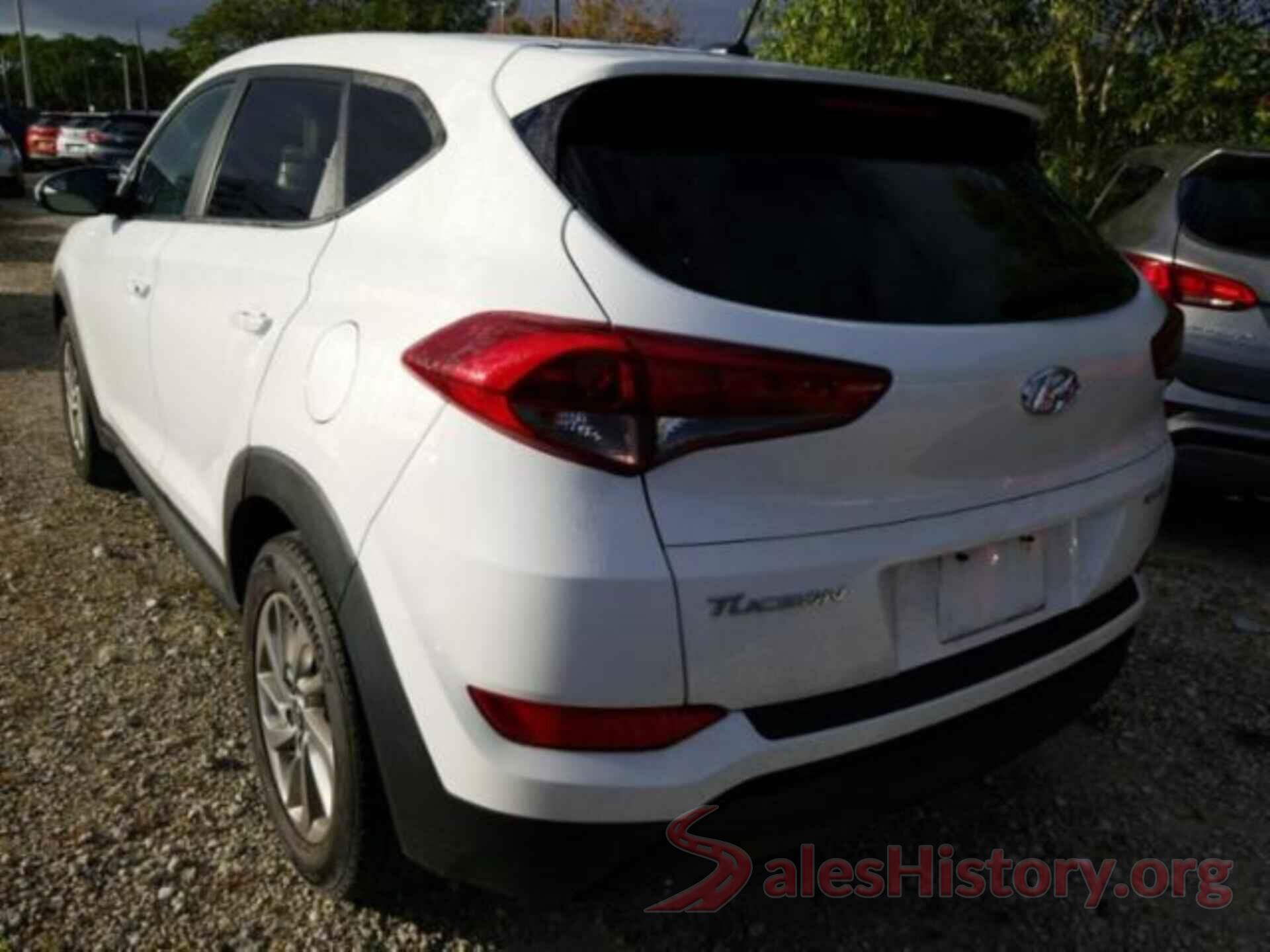 KM8J23A4XHU564403 2017 HYUNDAI TUCSON