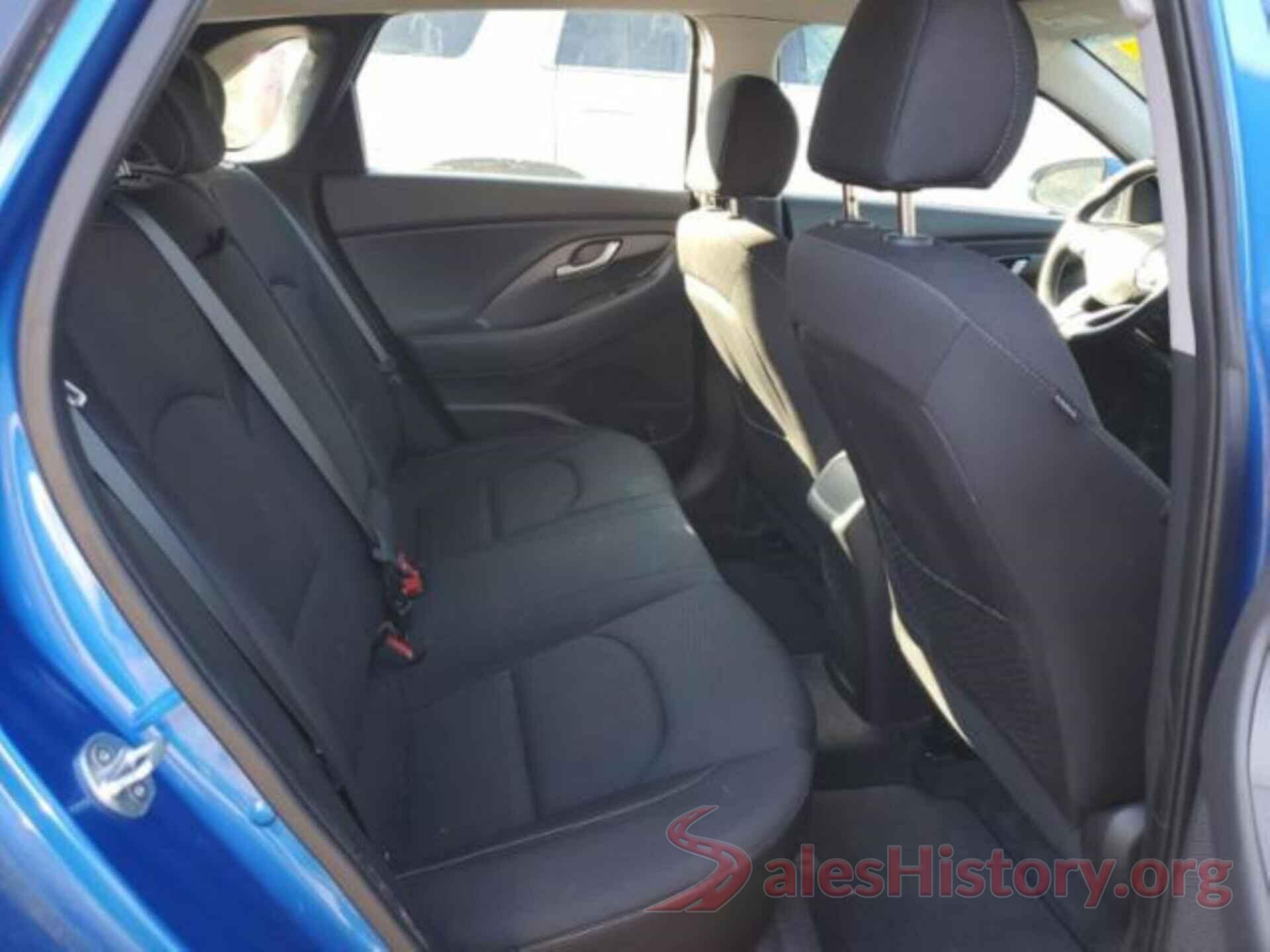 KMHH35LE8JU011459 2018 HYUNDAI ELANTRA GT