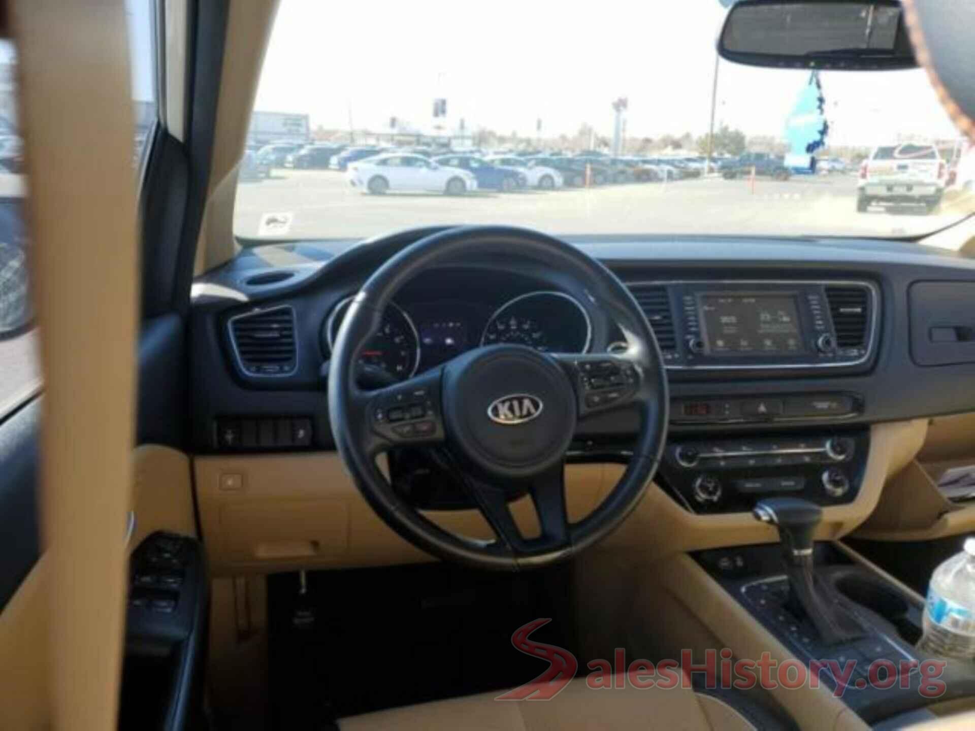 KNDMB5C18H6320236 2017 KIA SEDONA