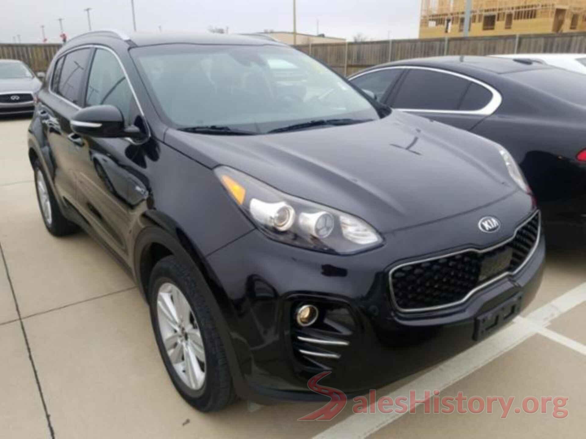 KNDPMCAC3J7306440 2018 KIA SPORTAGE