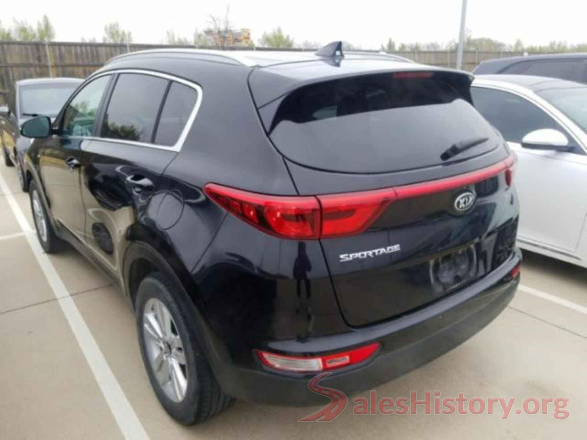 KNDPMCAC3J7306440 2018 KIA SPORTAGE