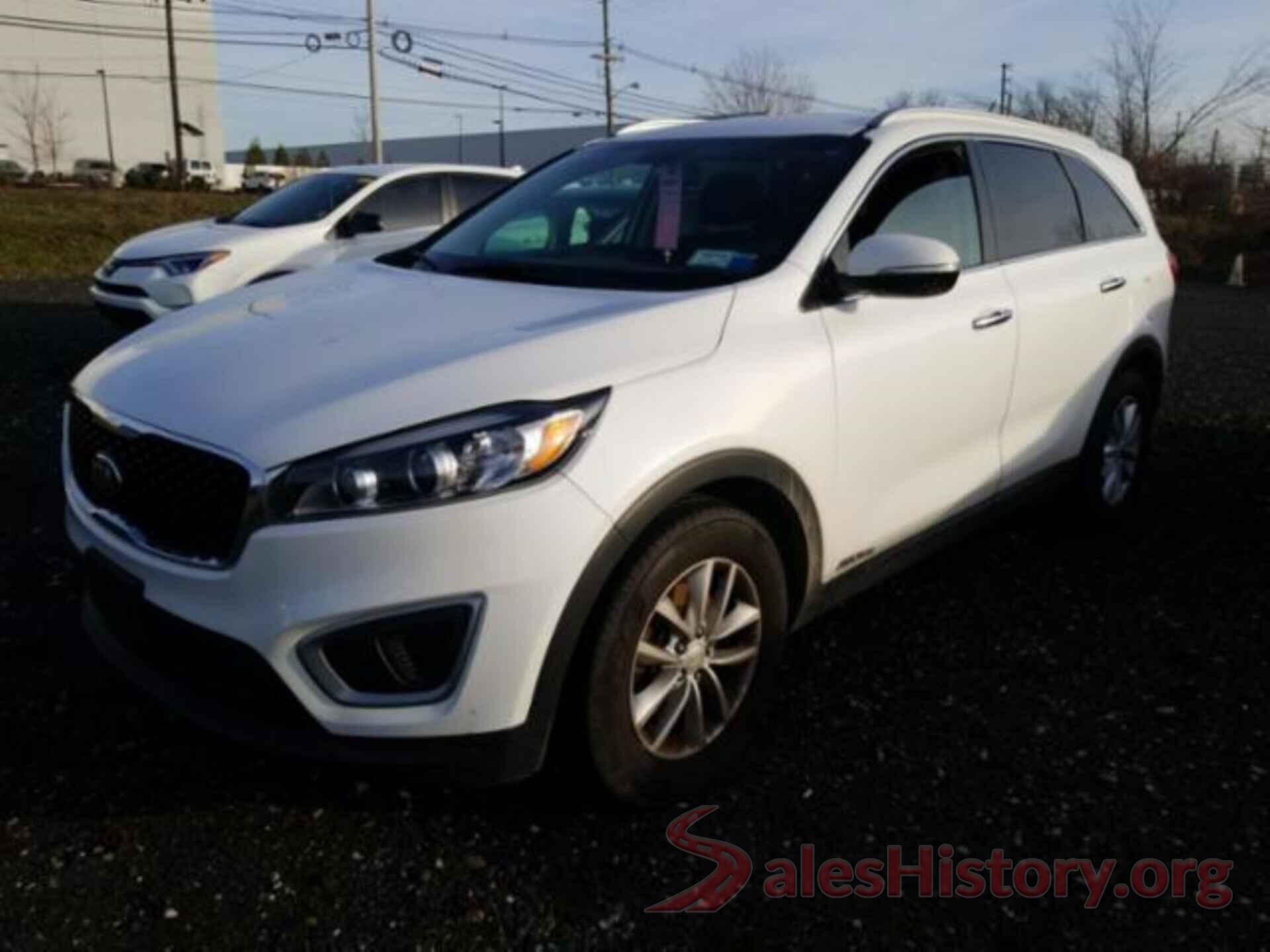 5XYPGDA53HG224719 2017 KIA SORENTO