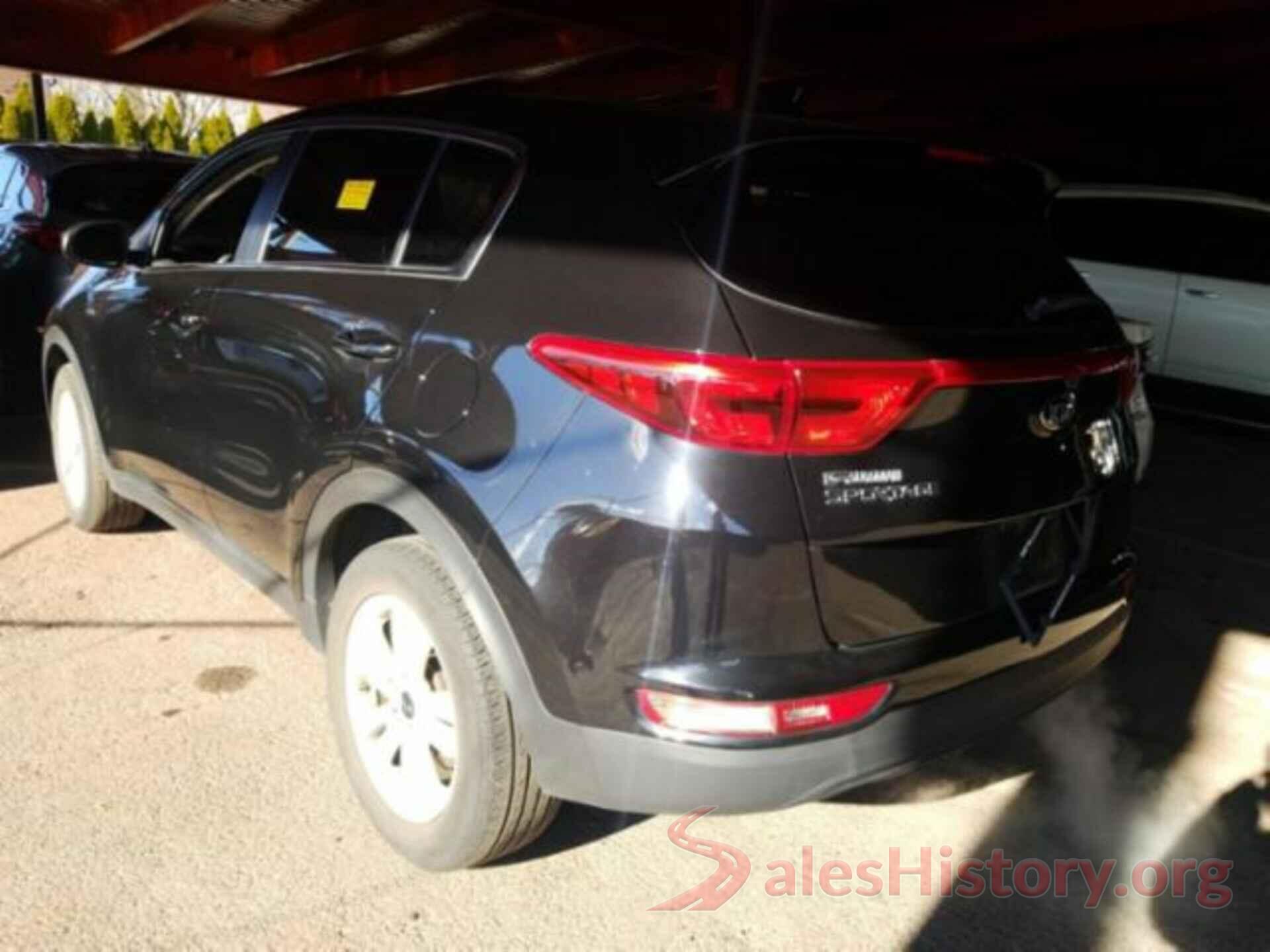 KNDPMCAC0H7298226 2017 KIA SPORTAGE