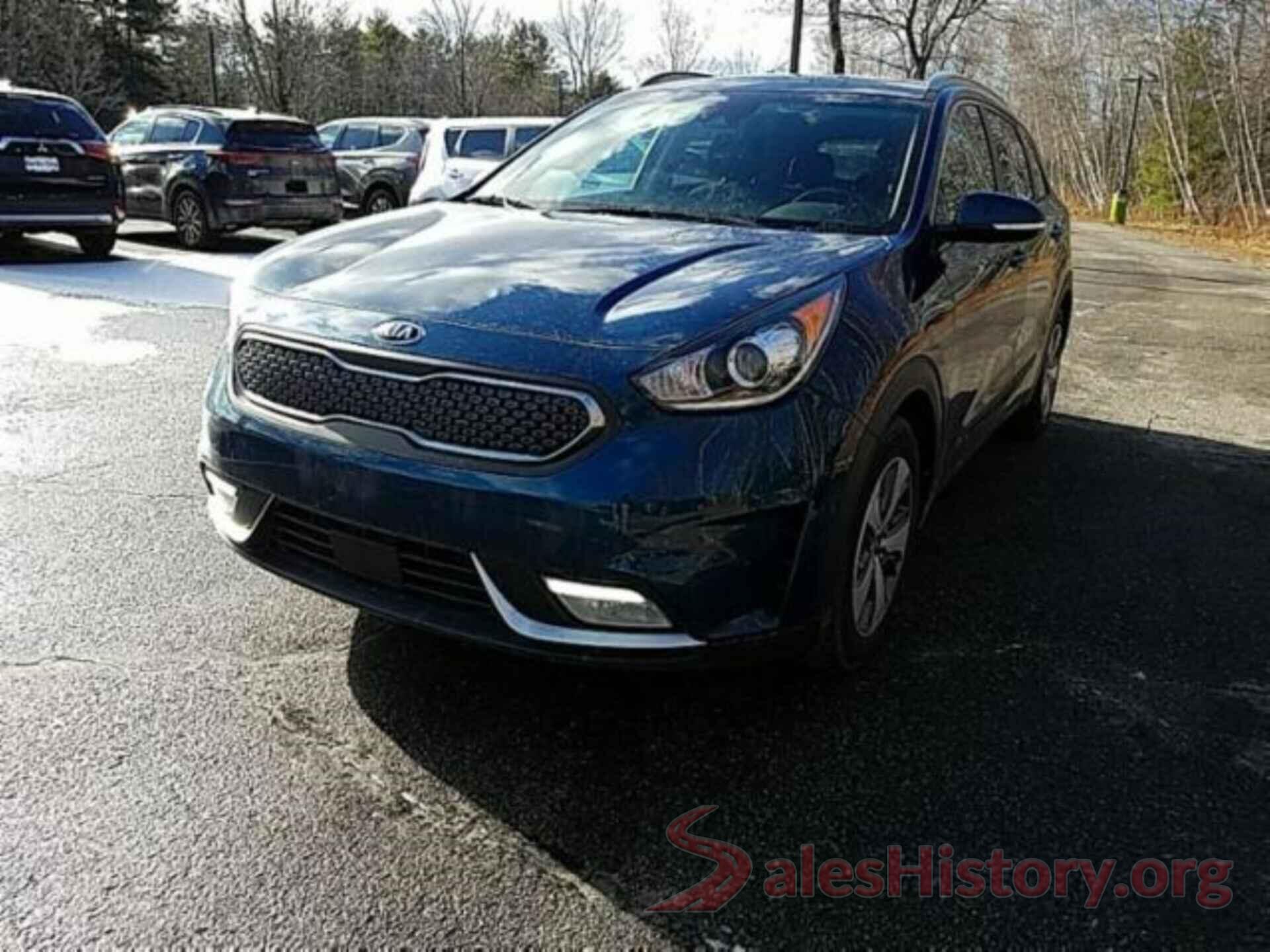 KNDCC3LC5H5090501 2017 KIA NIRO