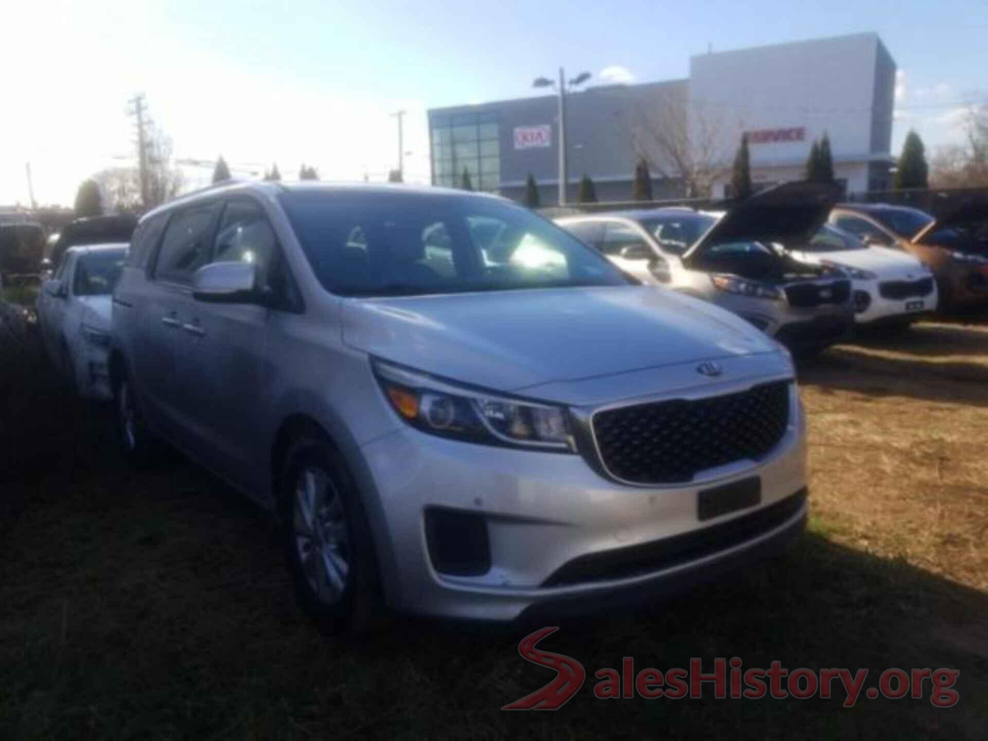 KNDMB5C11G6214614 2016 KIA SEDONA