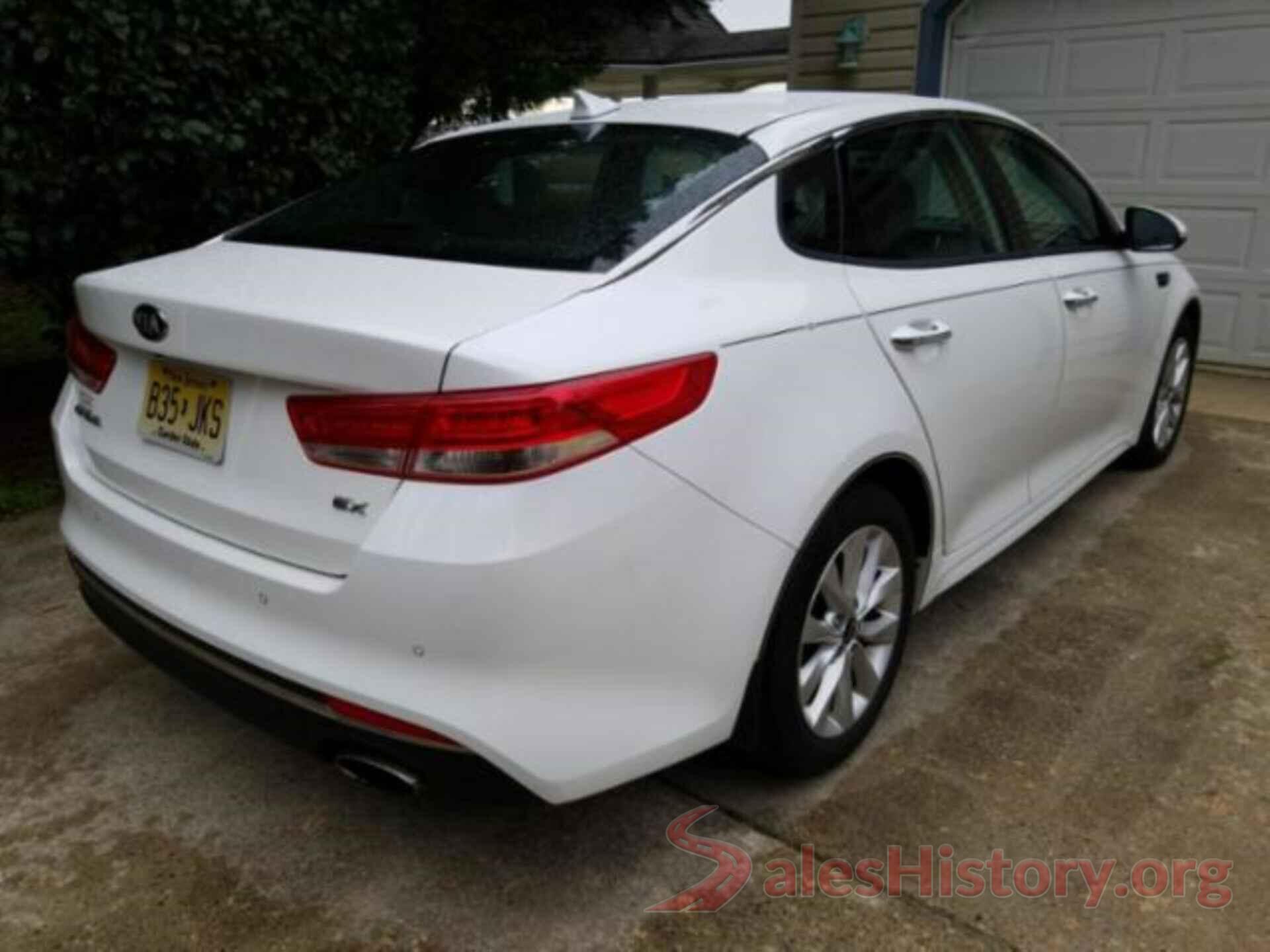 5XXGU4L39JG206417 2018 KIA OPTIMA