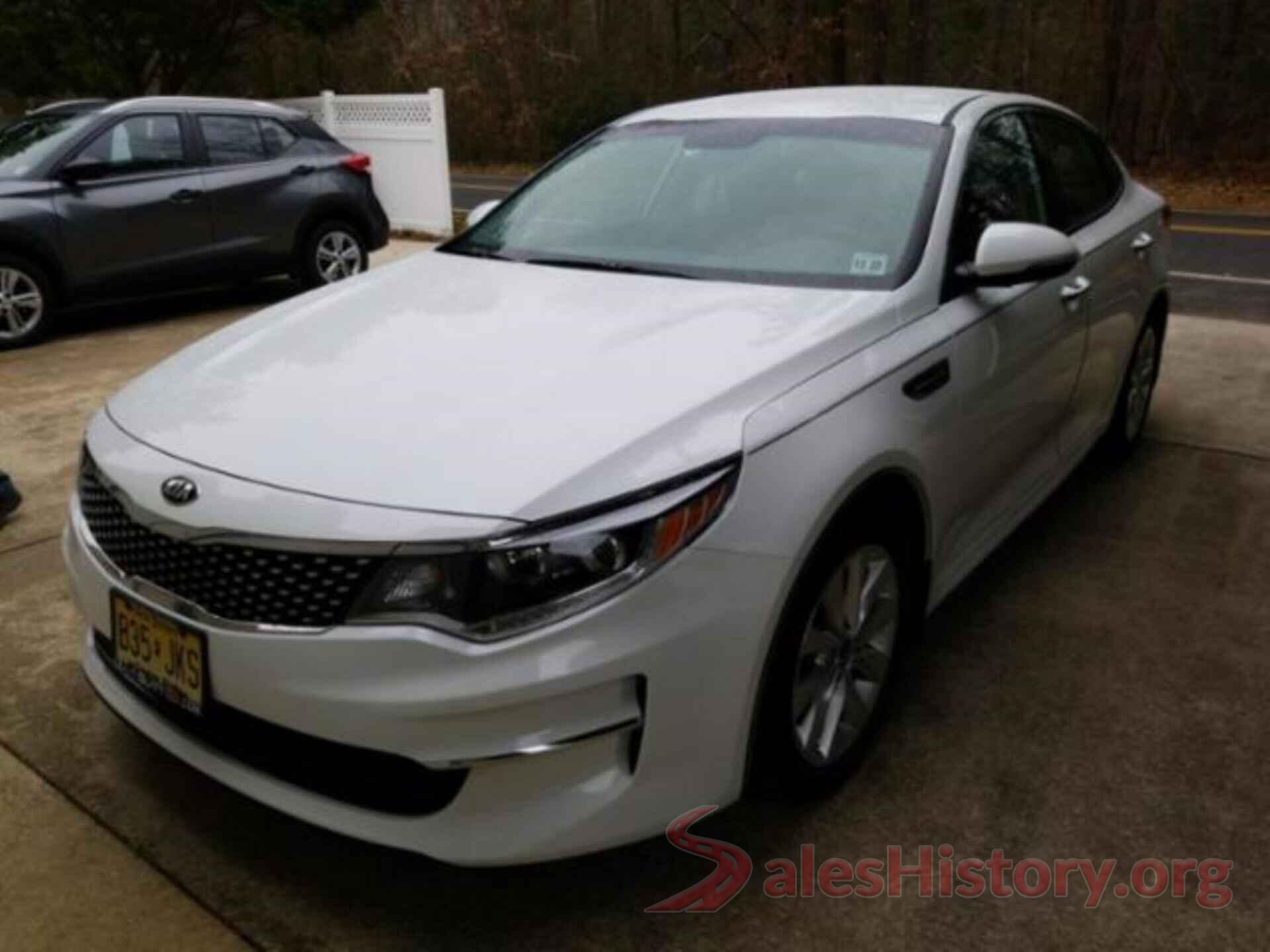 5XXGU4L39JG206417 2018 KIA OPTIMA