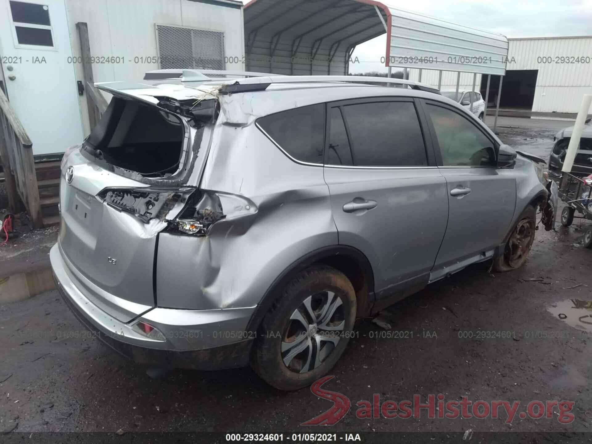 JTMZFREV8JD122081 2018 TOYOTA RAV4